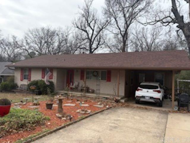 LAKEWOOD ESTATES - Residential