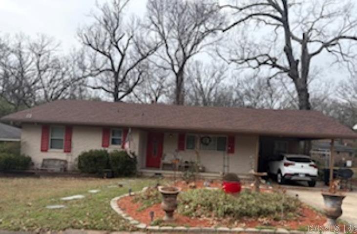 LAKEWOOD ESTATES - Residential