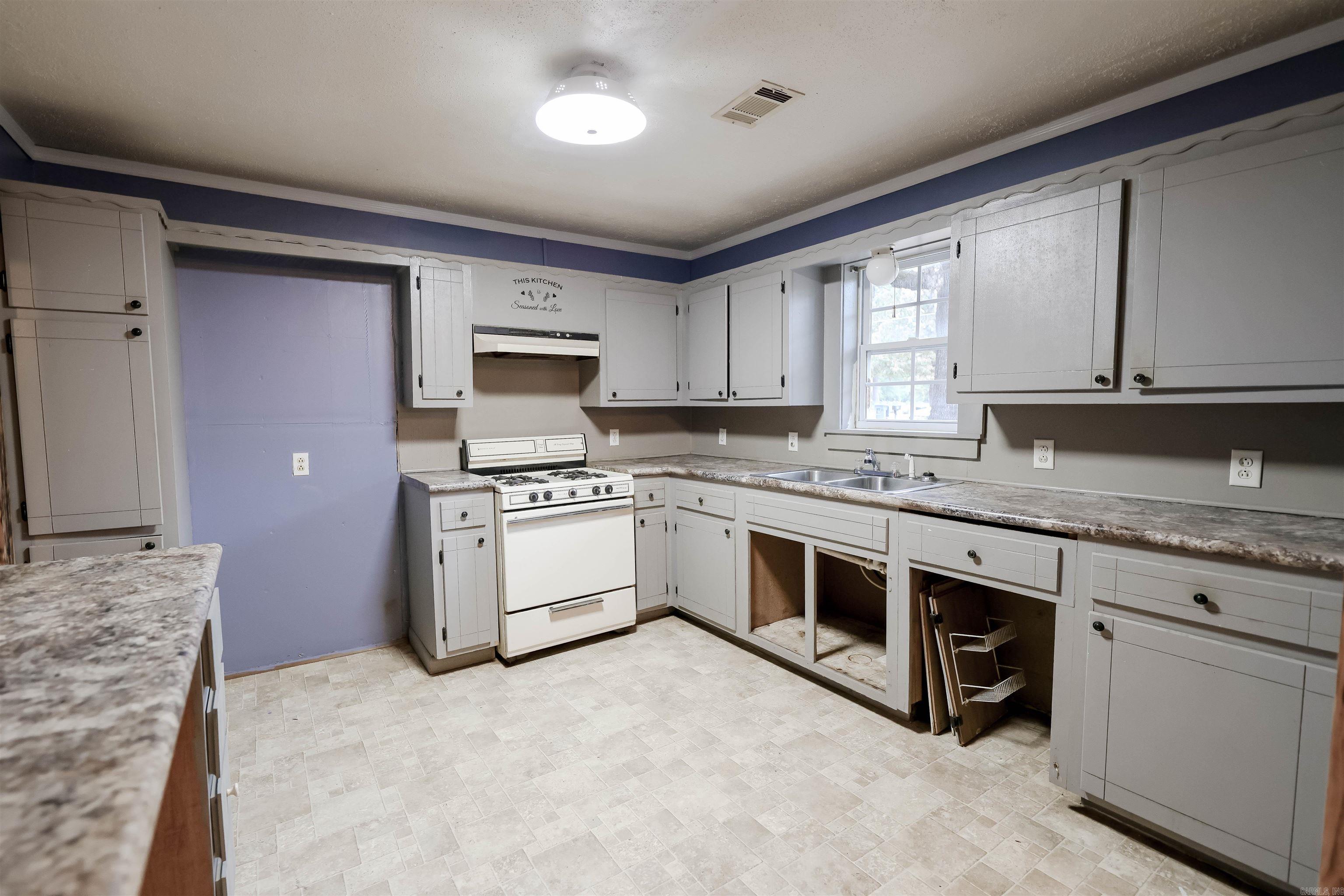 CAMDEN CITY METES & BOUNDS - Residential