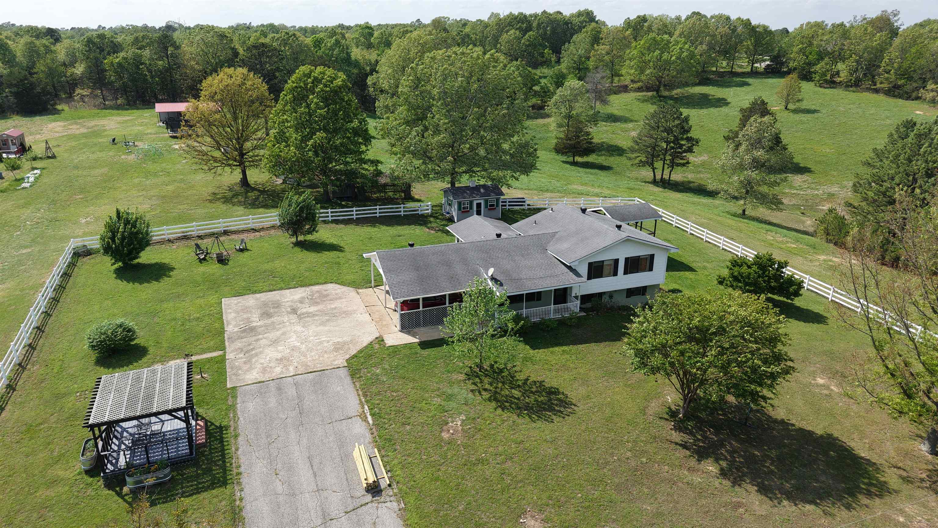 Metes & Bounds - Residential
