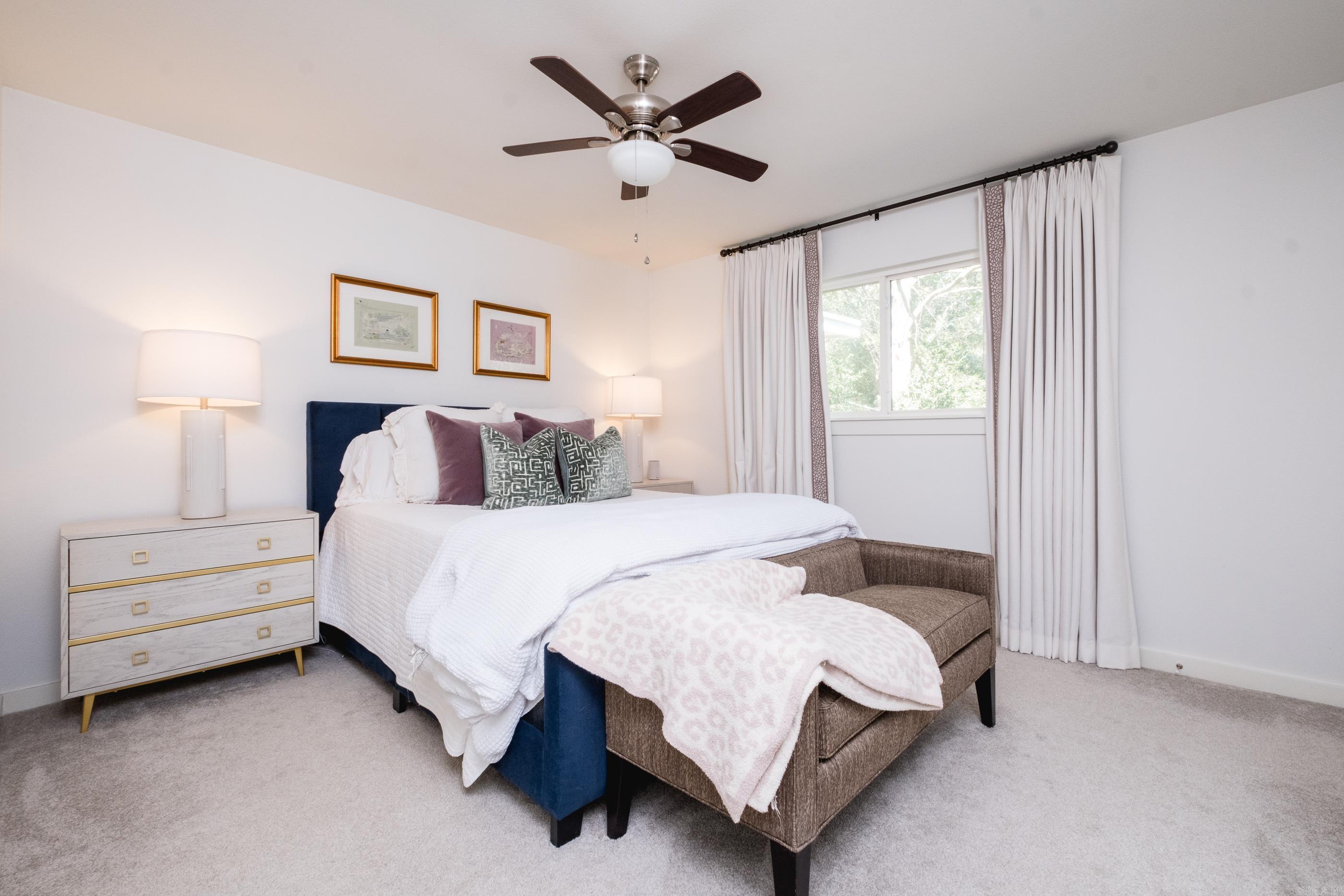 KINGWOOD PLACE - Residential