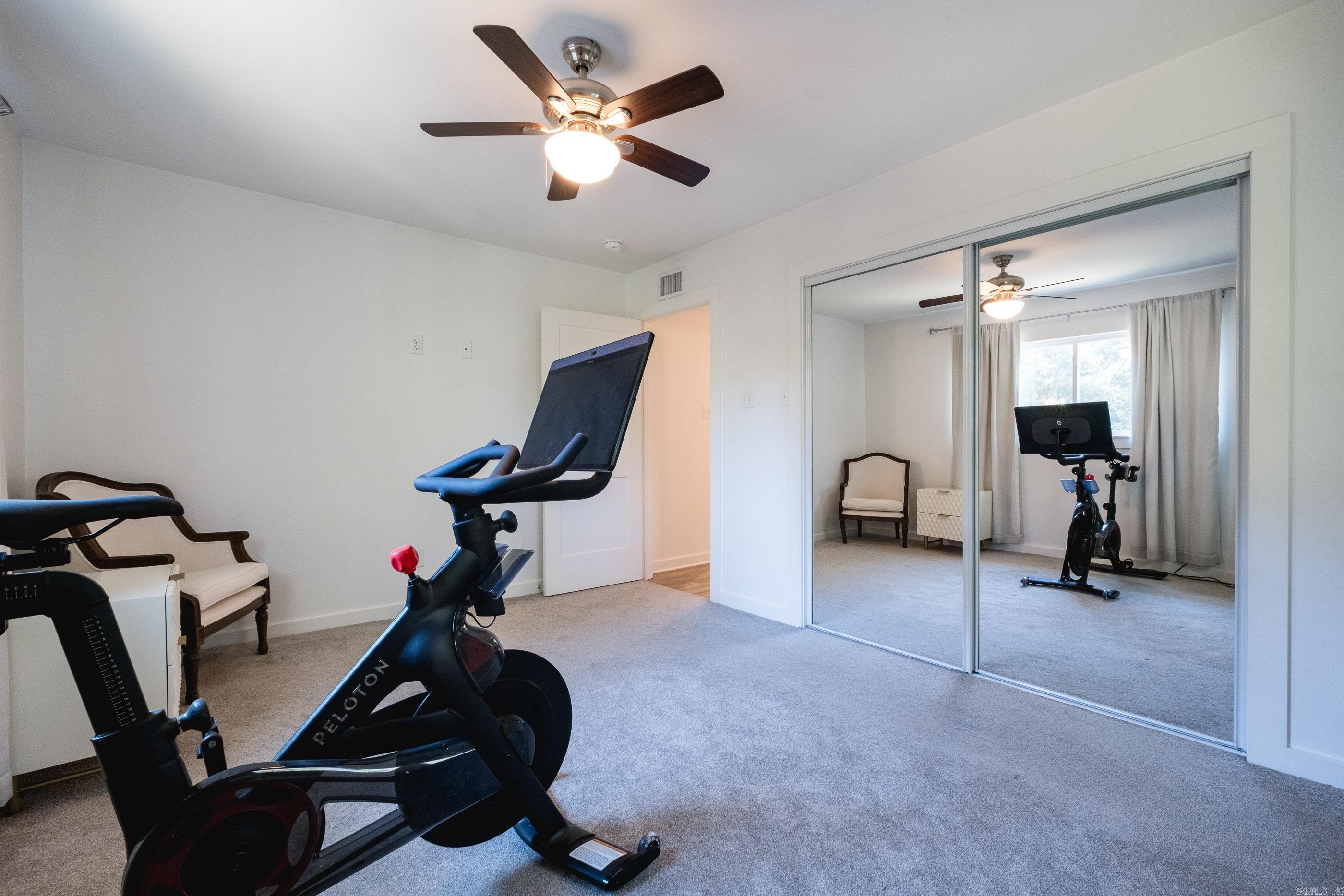 KINGWOOD PLACE - Residential