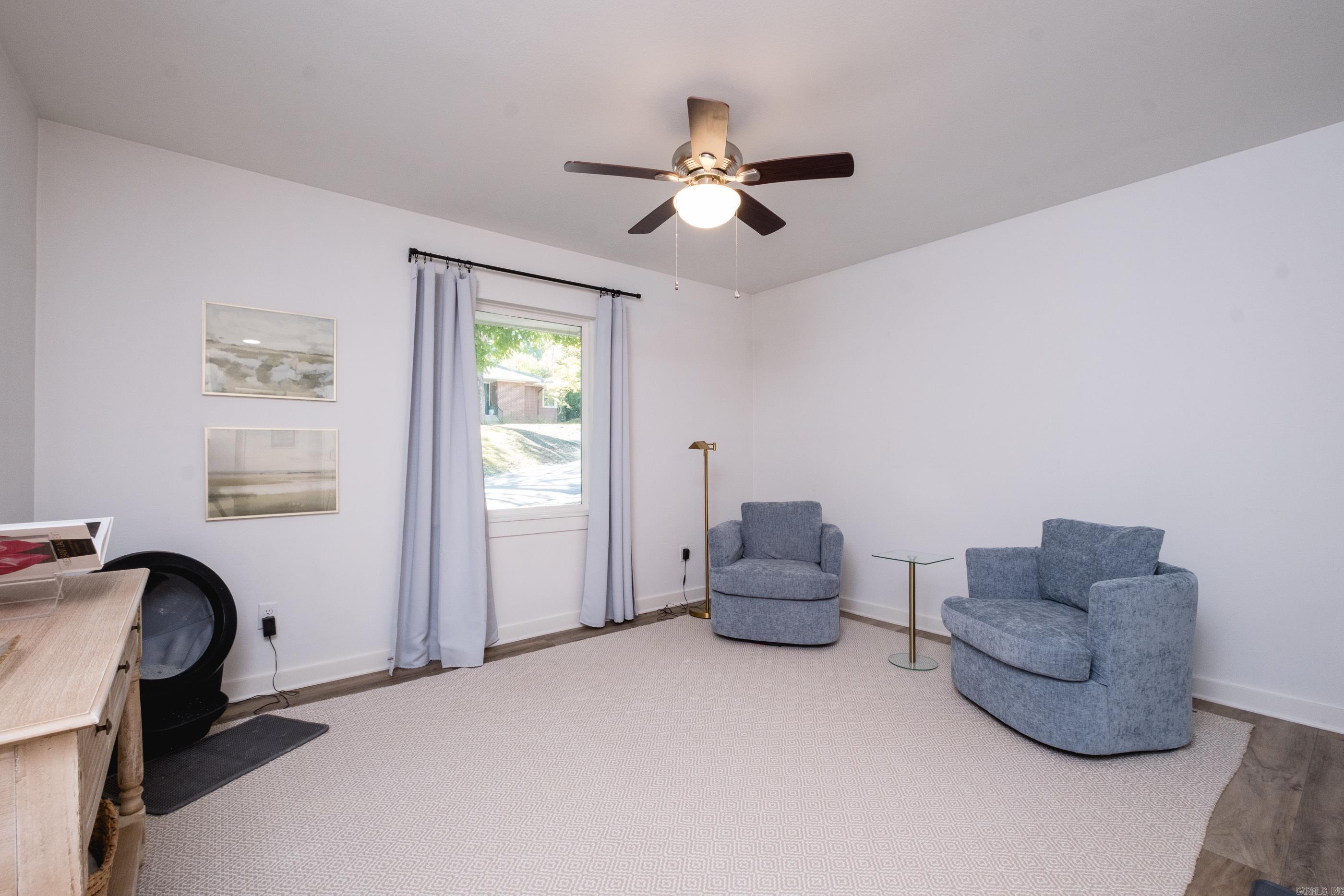 KINGWOOD PLACE - Residential