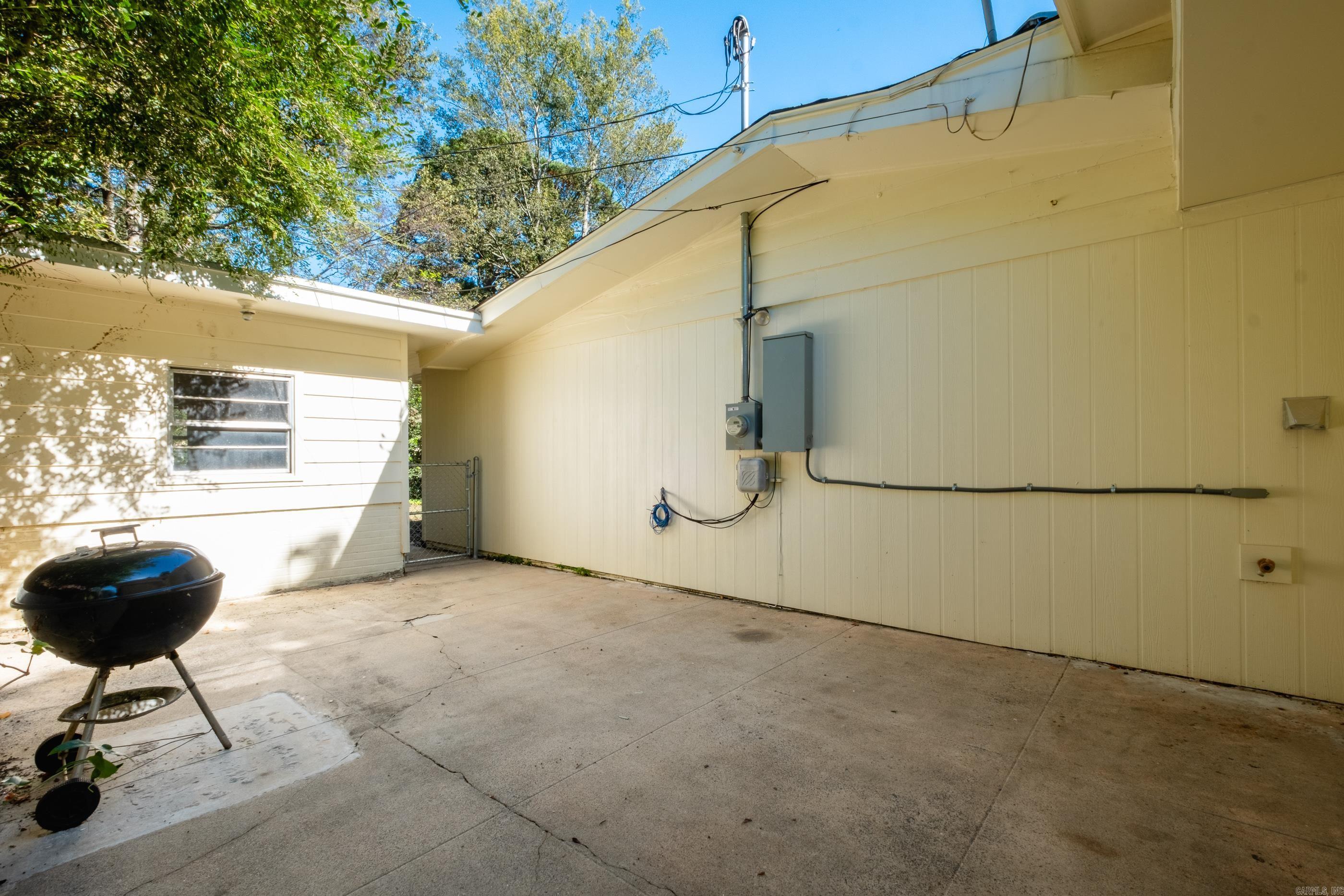 KINGWOOD PLACE - Residential