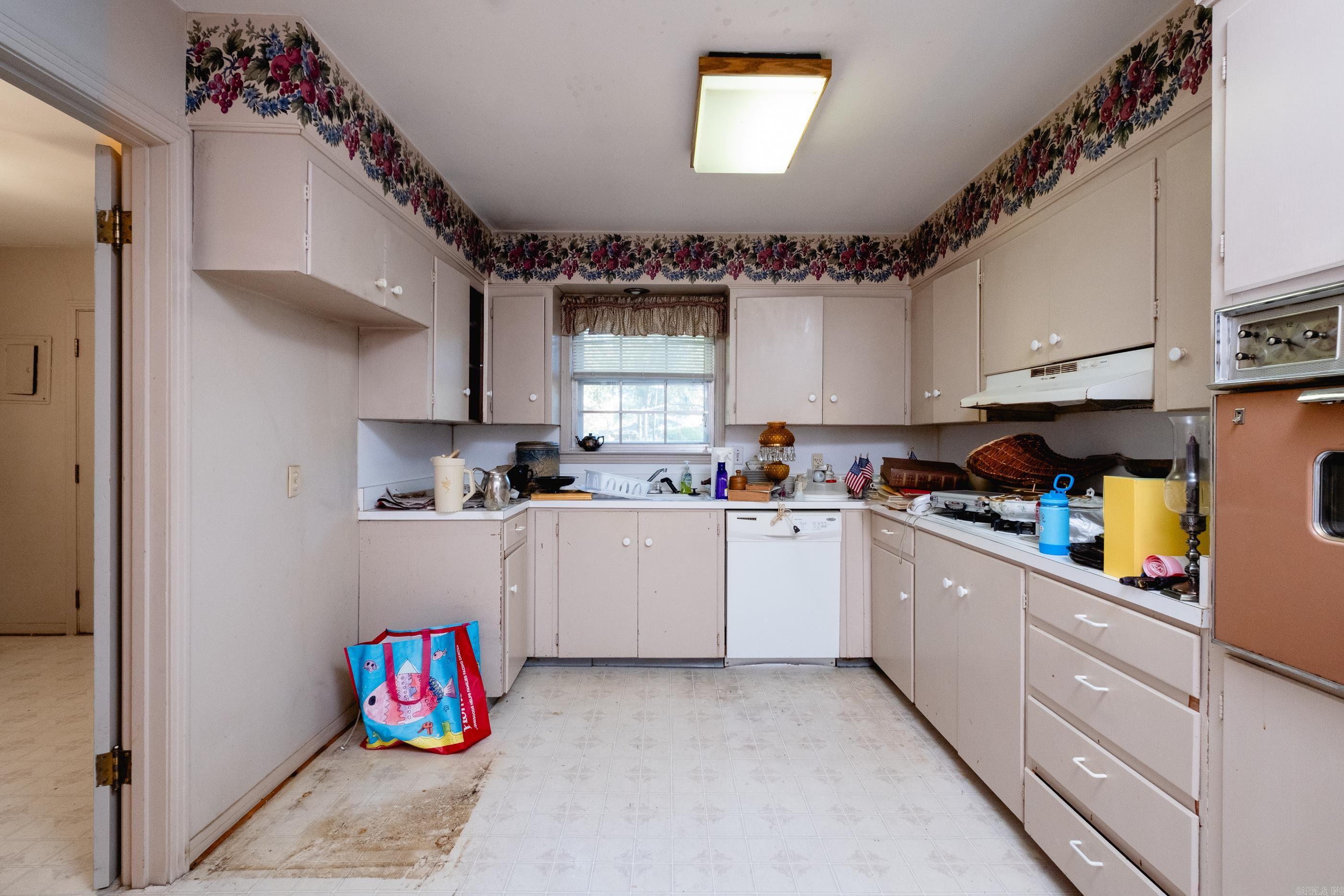 McIntosh - Residential