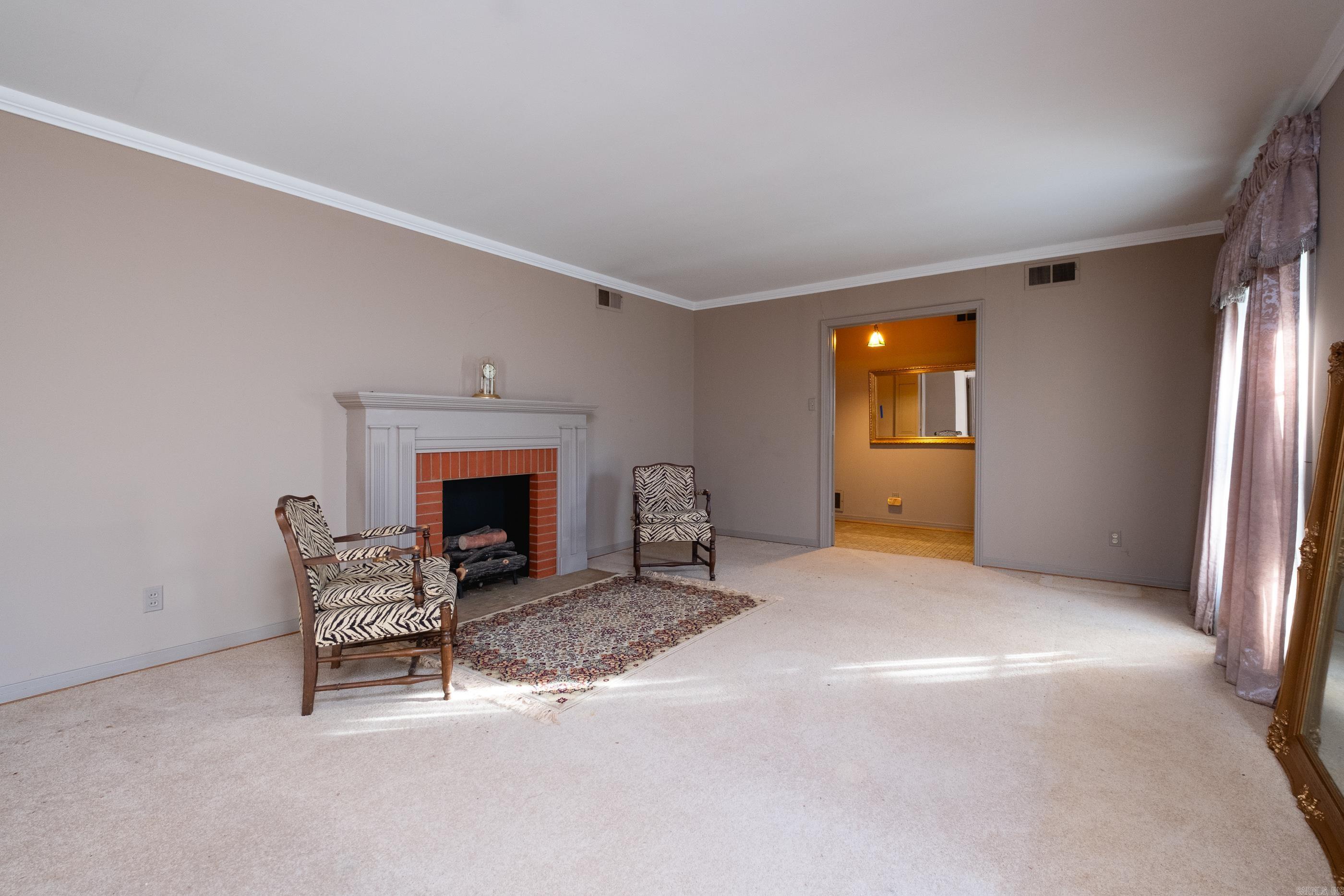 McIntosh - Residential