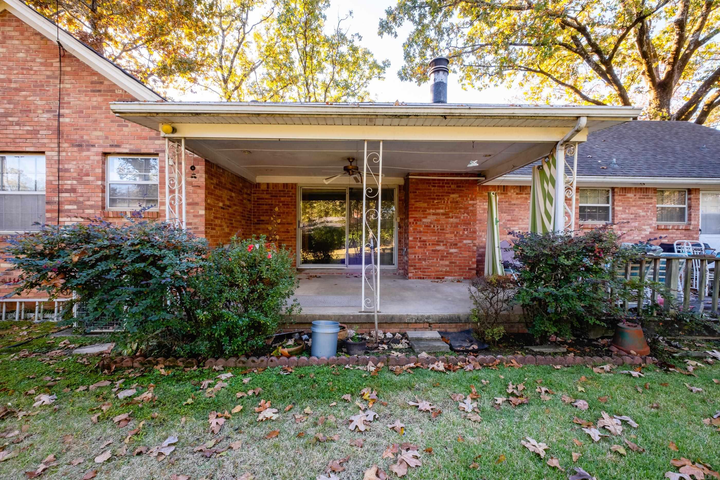 McIntosh - Residential