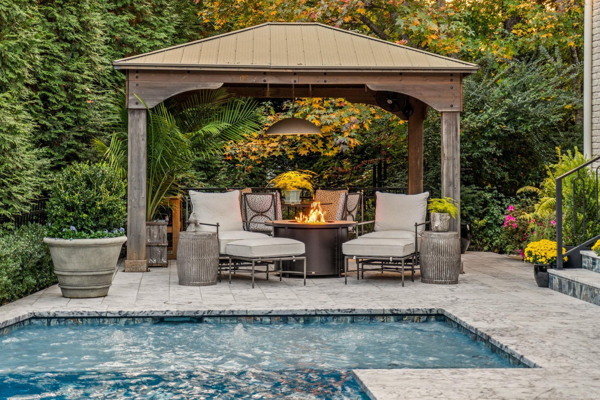 CHENAL VALLEY THE ARBORS - Residential