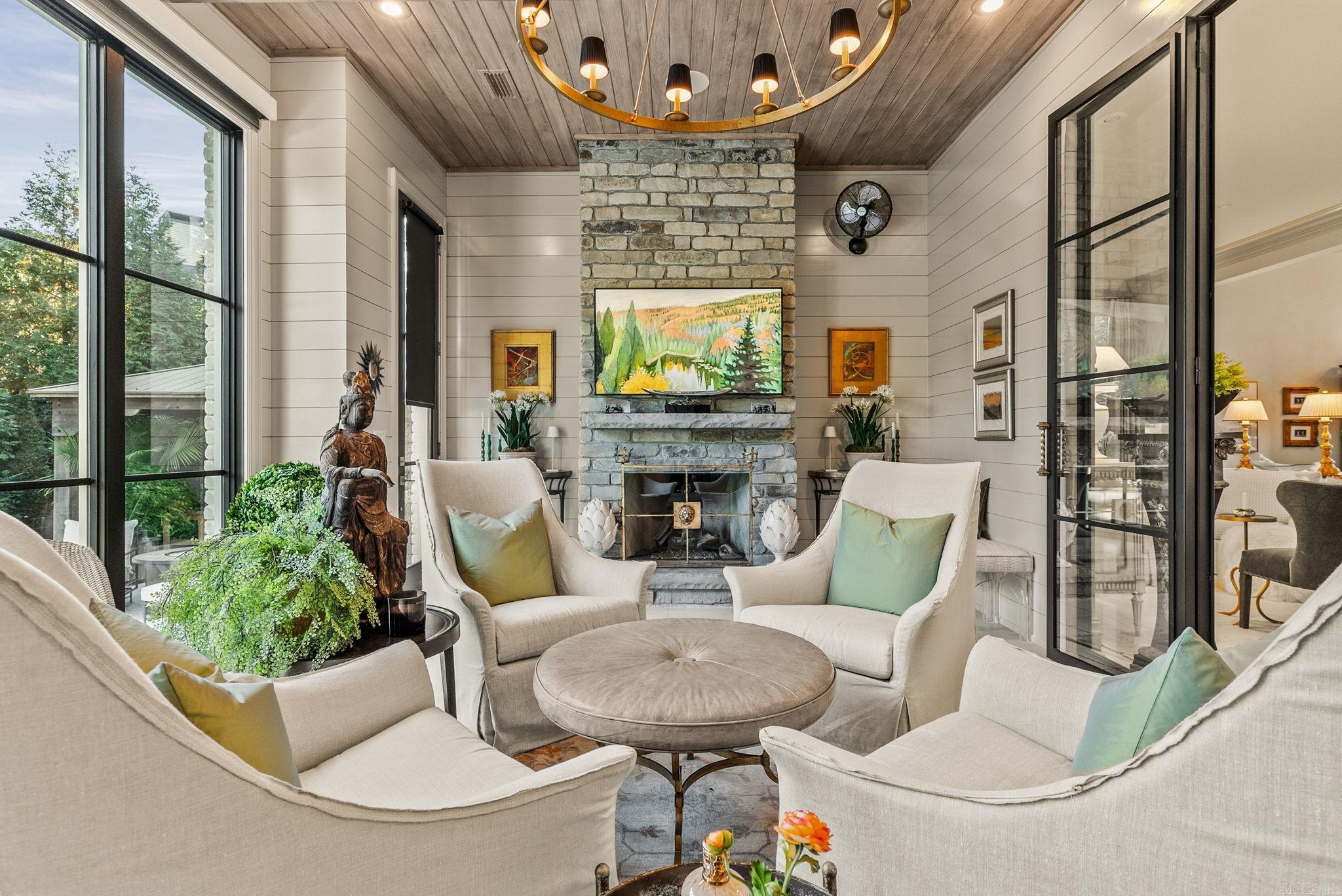 CHENAL VALLEY THE ARBORS - Residential