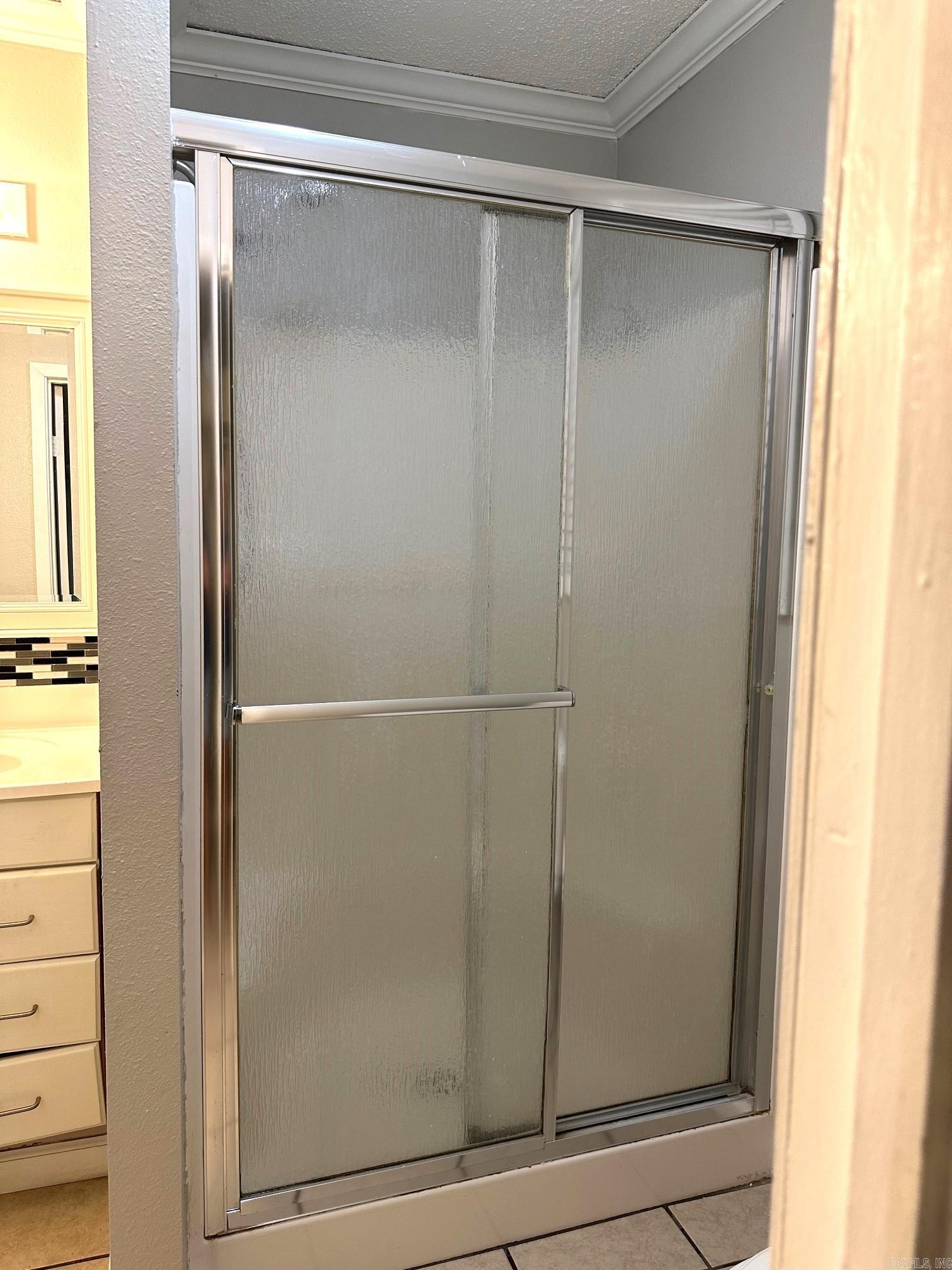 EAST MCCOMBS - Residential