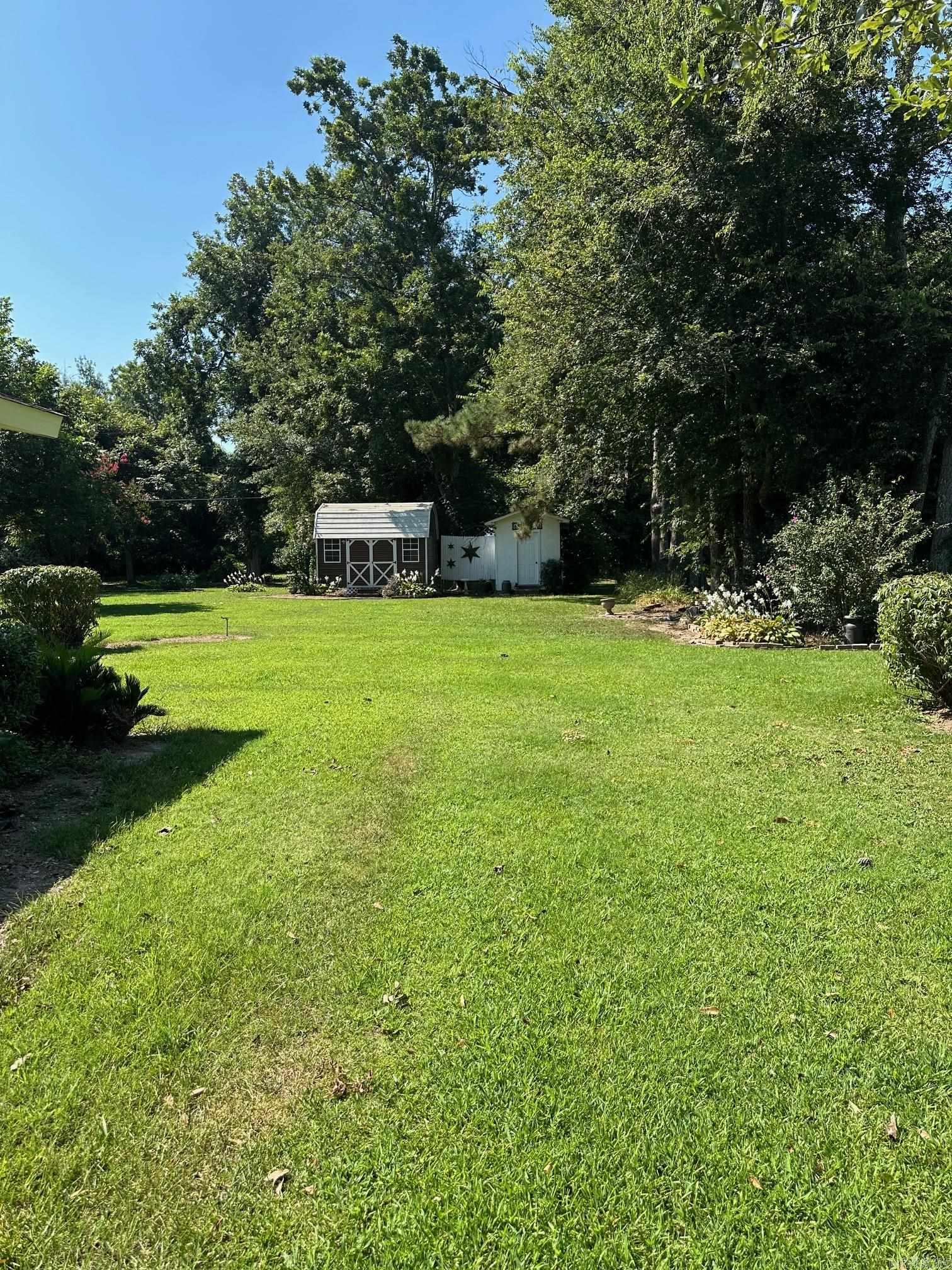 EAST MCCOMBS - Residential