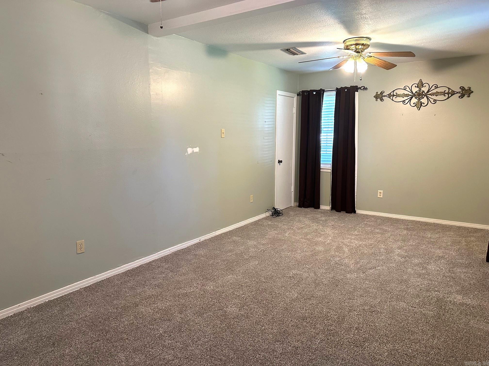 EAST MCCOMBS - Residential