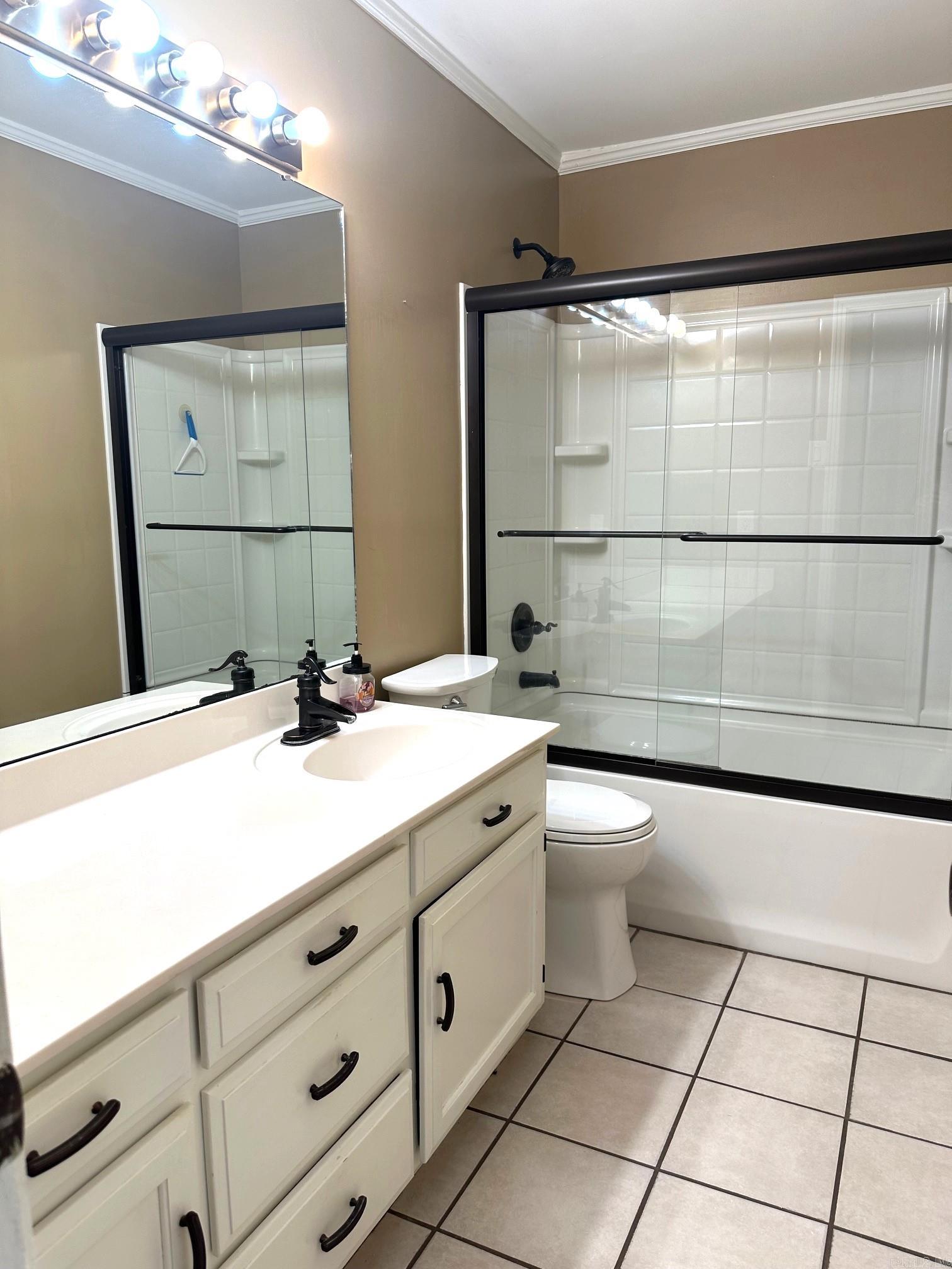 EAST MCCOMBS - Residential