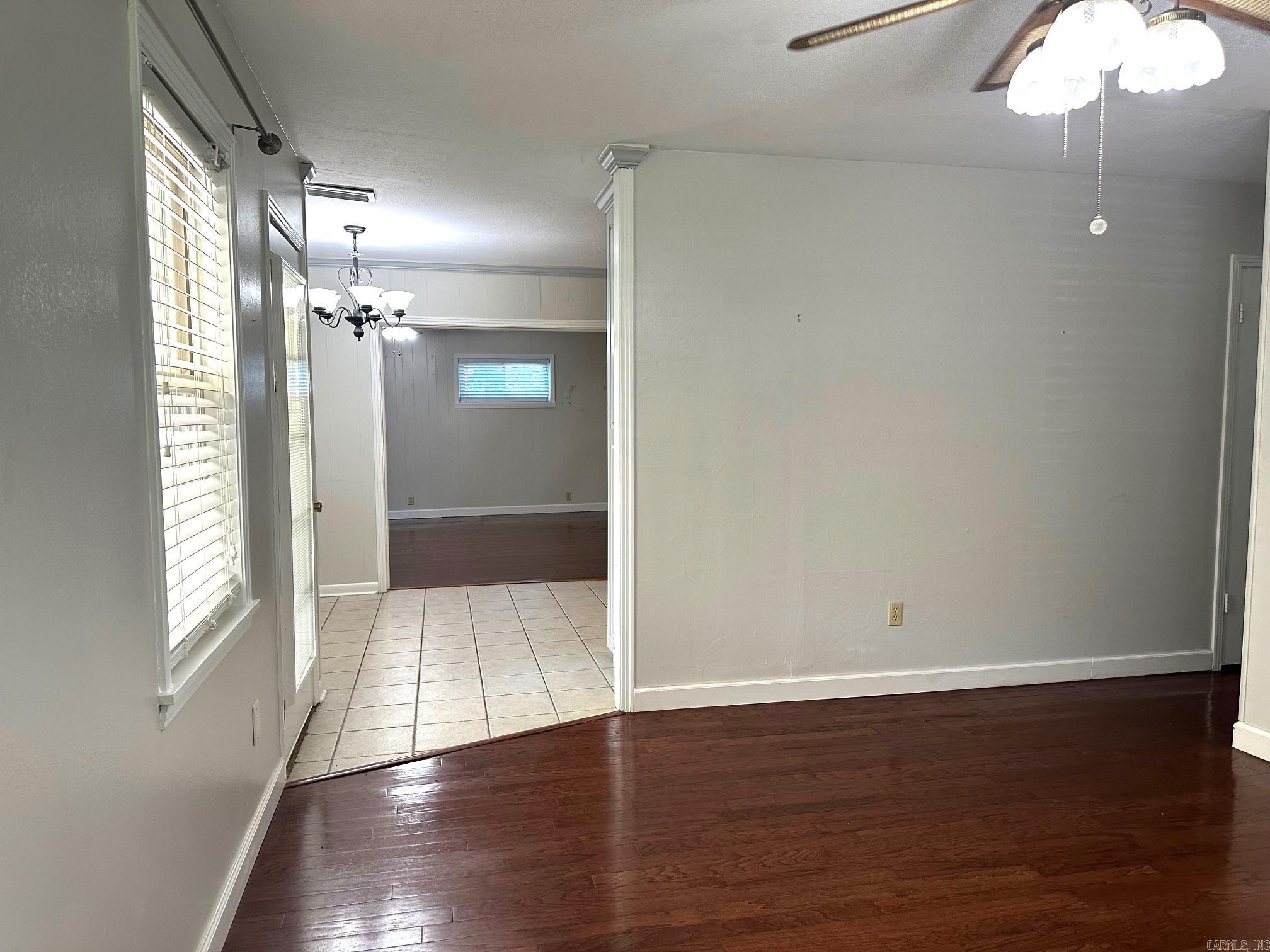 EAST MCCOMBS - Residential