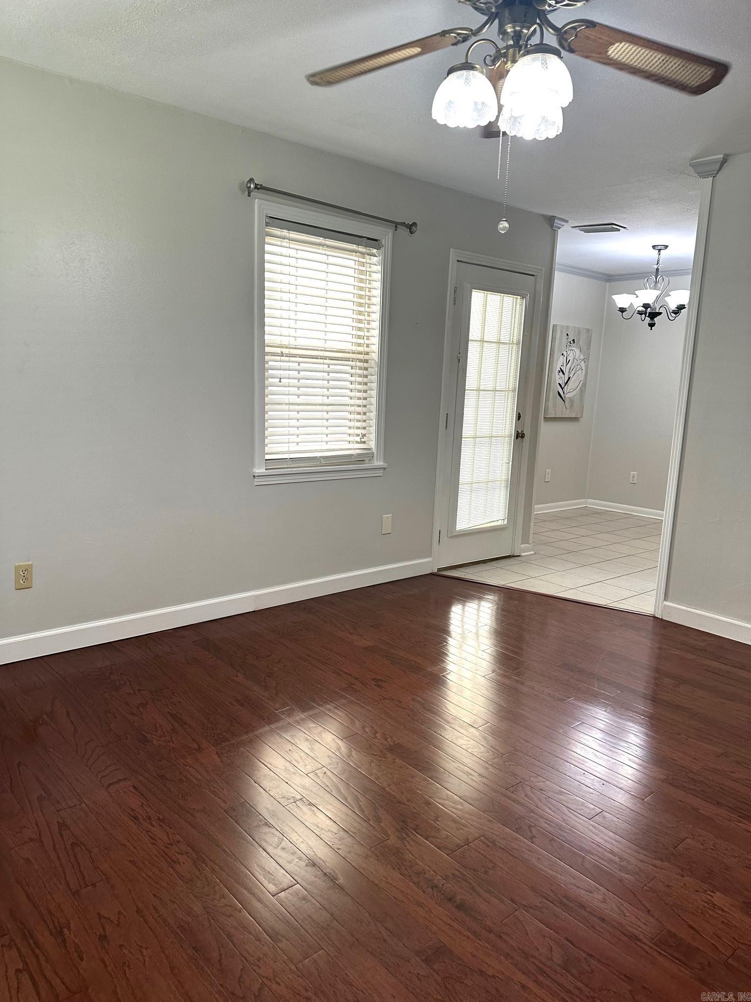 EAST MCCOMBS - Residential