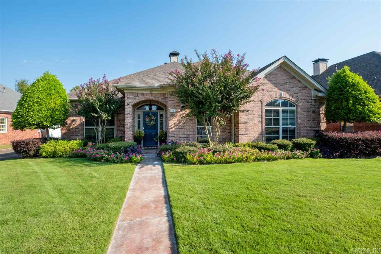 All brick one level in Montagne Court. Cozy screened in porch overlooking backyard. Very open floor plan w/ hardwoods in living areas, hallway, dining, and office. Private office has french doors. Dining room w/ butler's pantry. Chef's kitchen-5 burner gas cooktop, stainless appliances, new subway tile backsplash. Large split master plan w/ sitting area and oversized closet, jetted tub. Back load garage, great storage, sprinkler system, new HWH 2018. Immaculate-great neighborhood! See agent remarks.