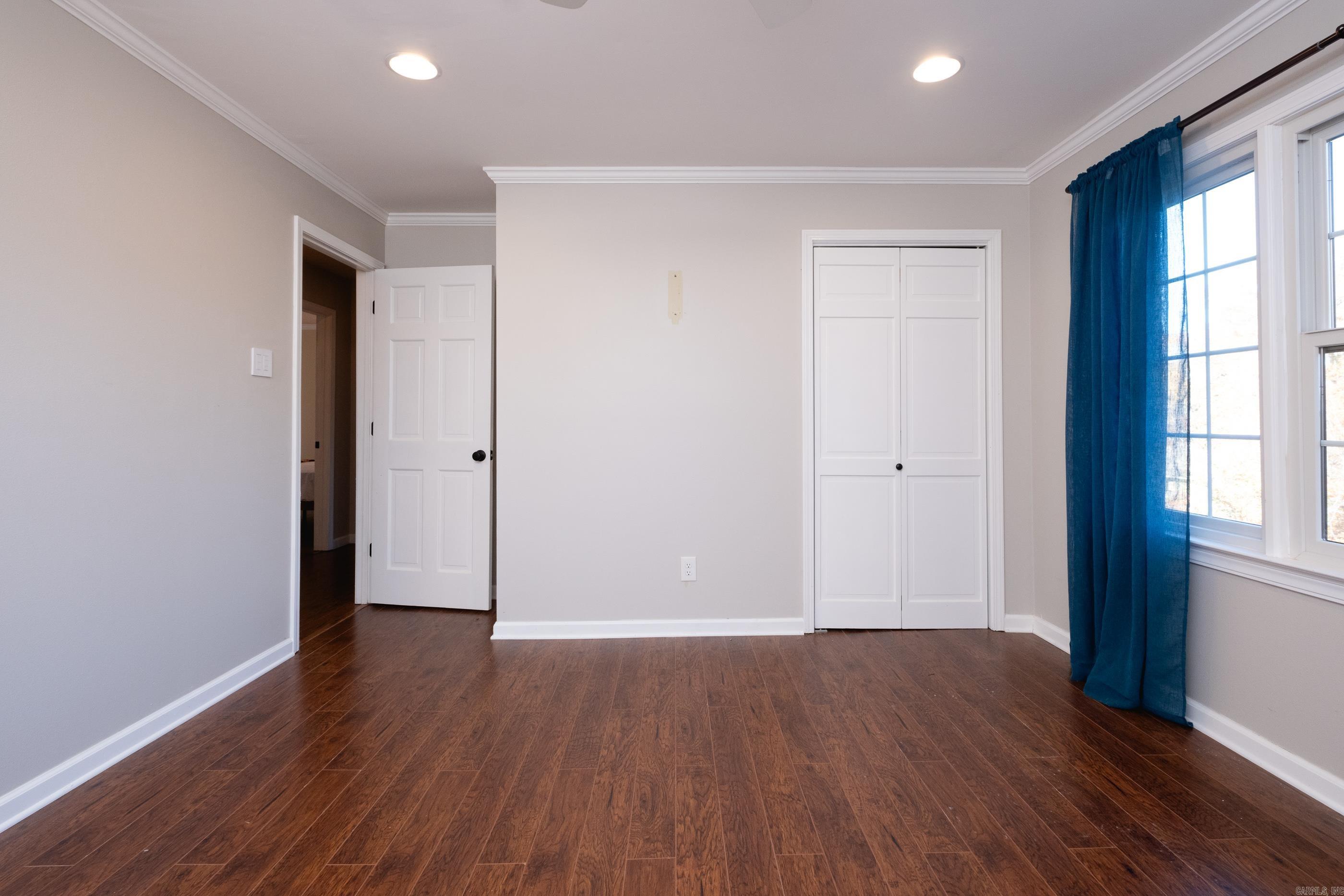 HILLSBOROUGH - Residential