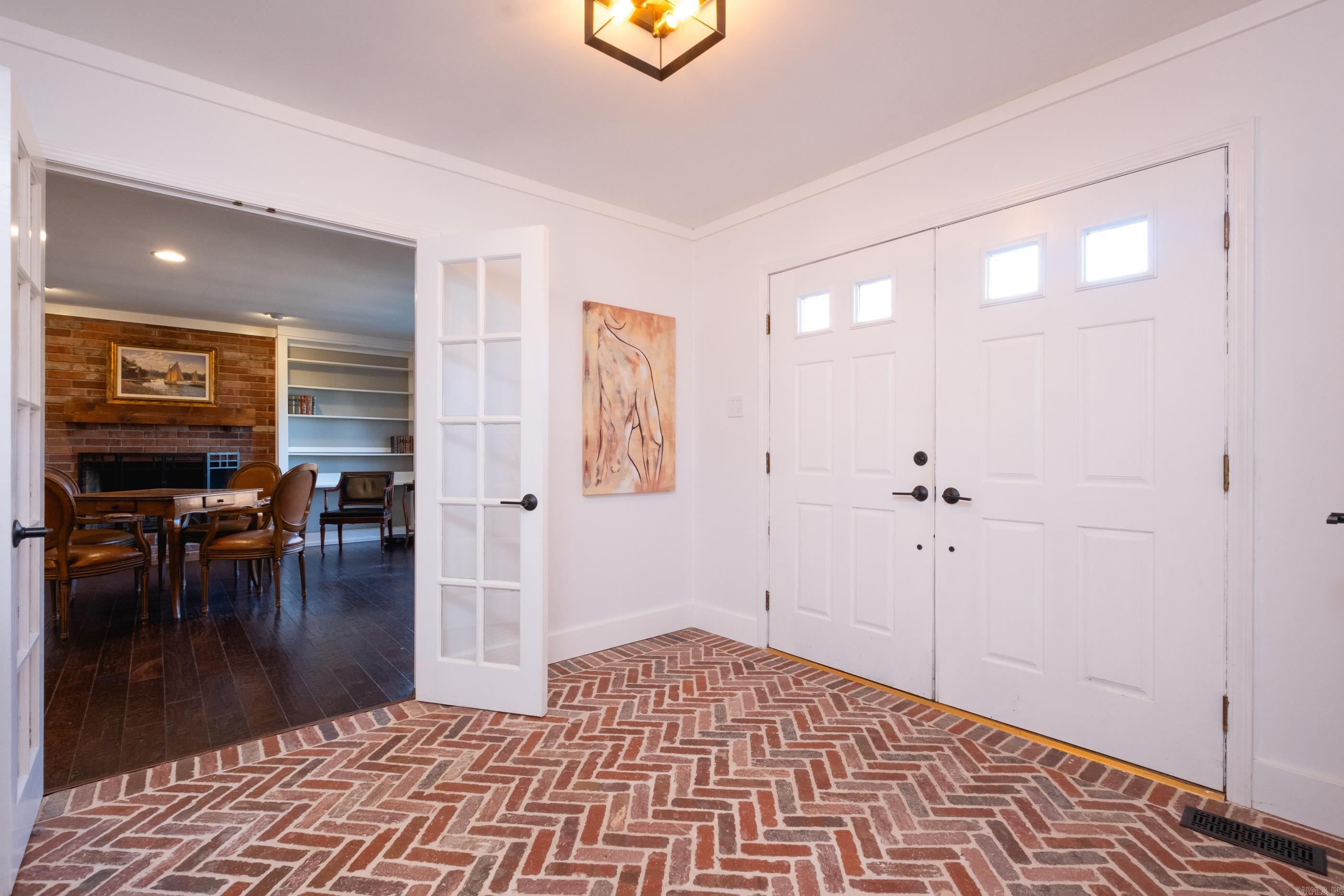 HILLSBOROUGH - Residential