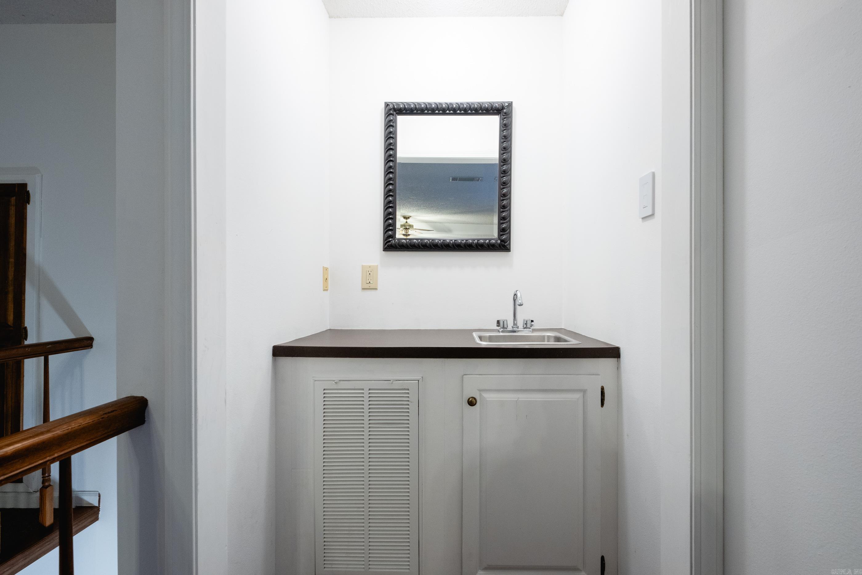 HILLSBOROUGH - Residential