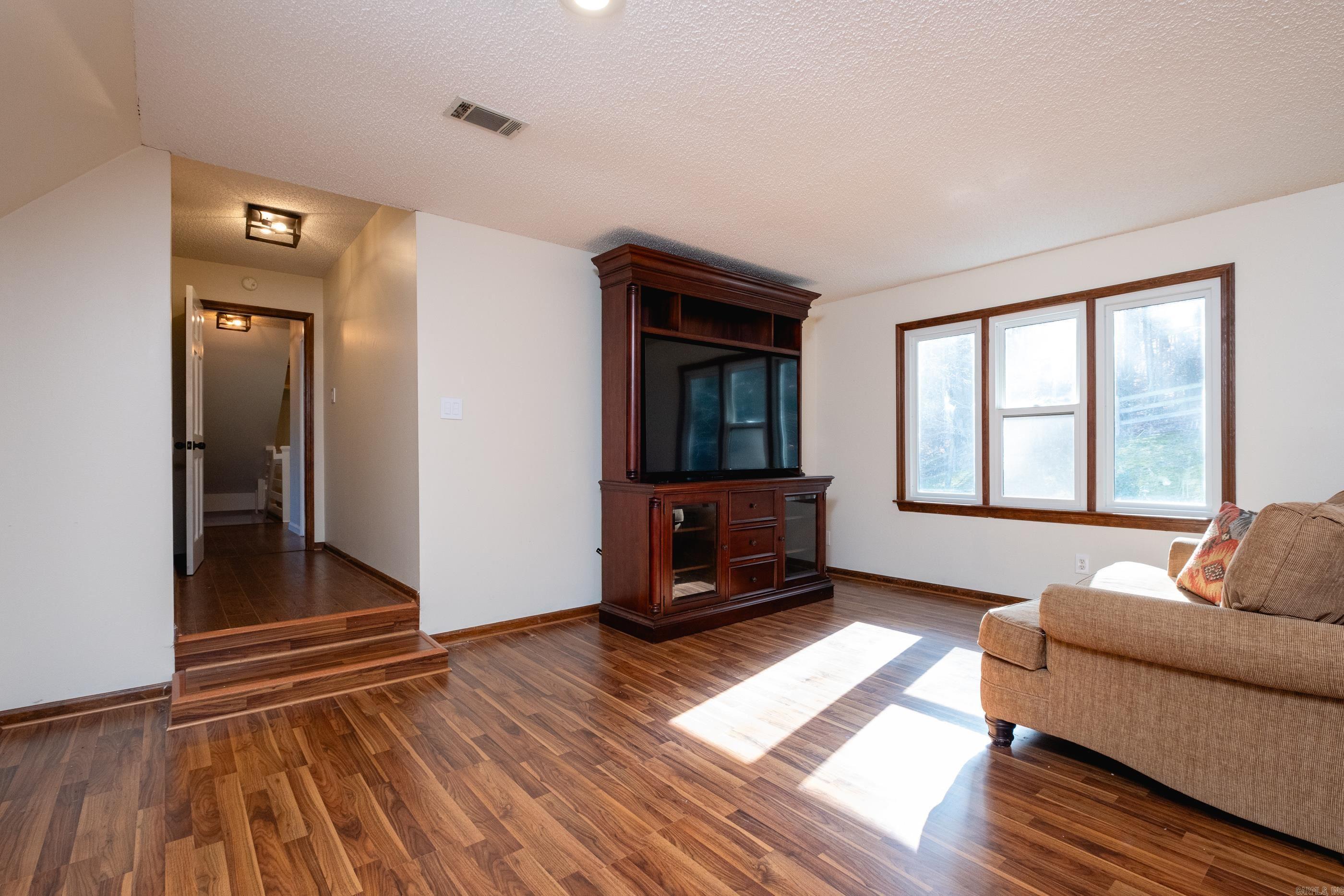 HILLSBOROUGH - Residential