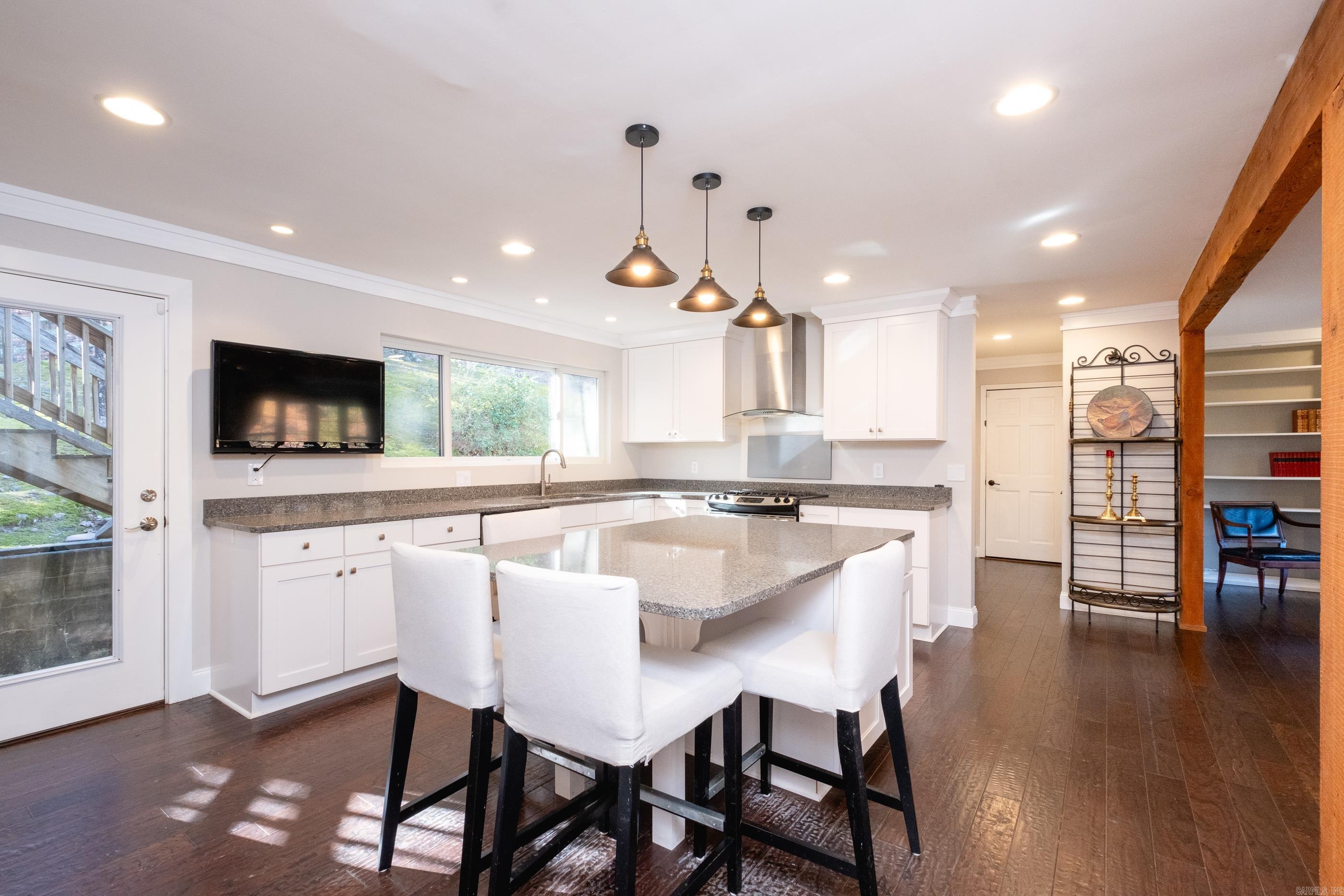 HILLSBOROUGH - Residential