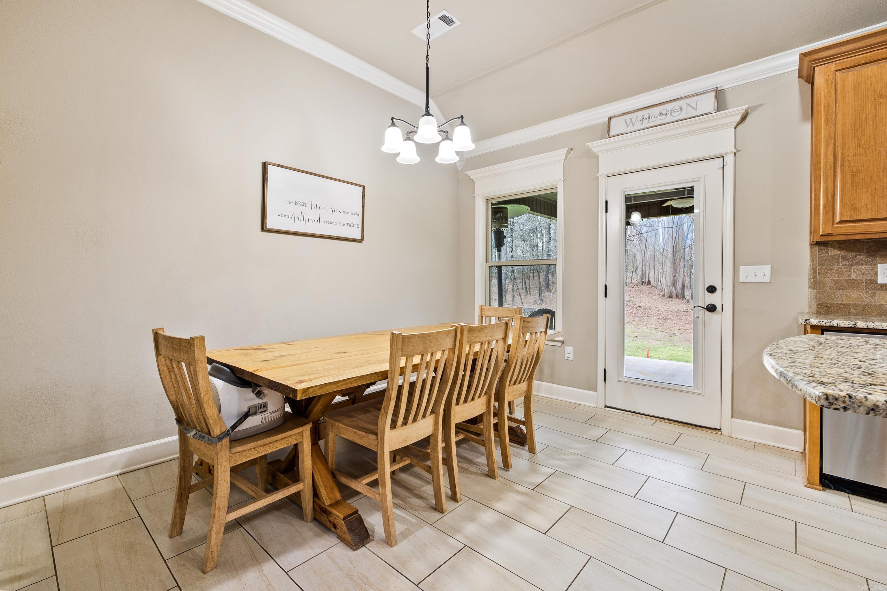 PINEWOOD ESTATES - Residential