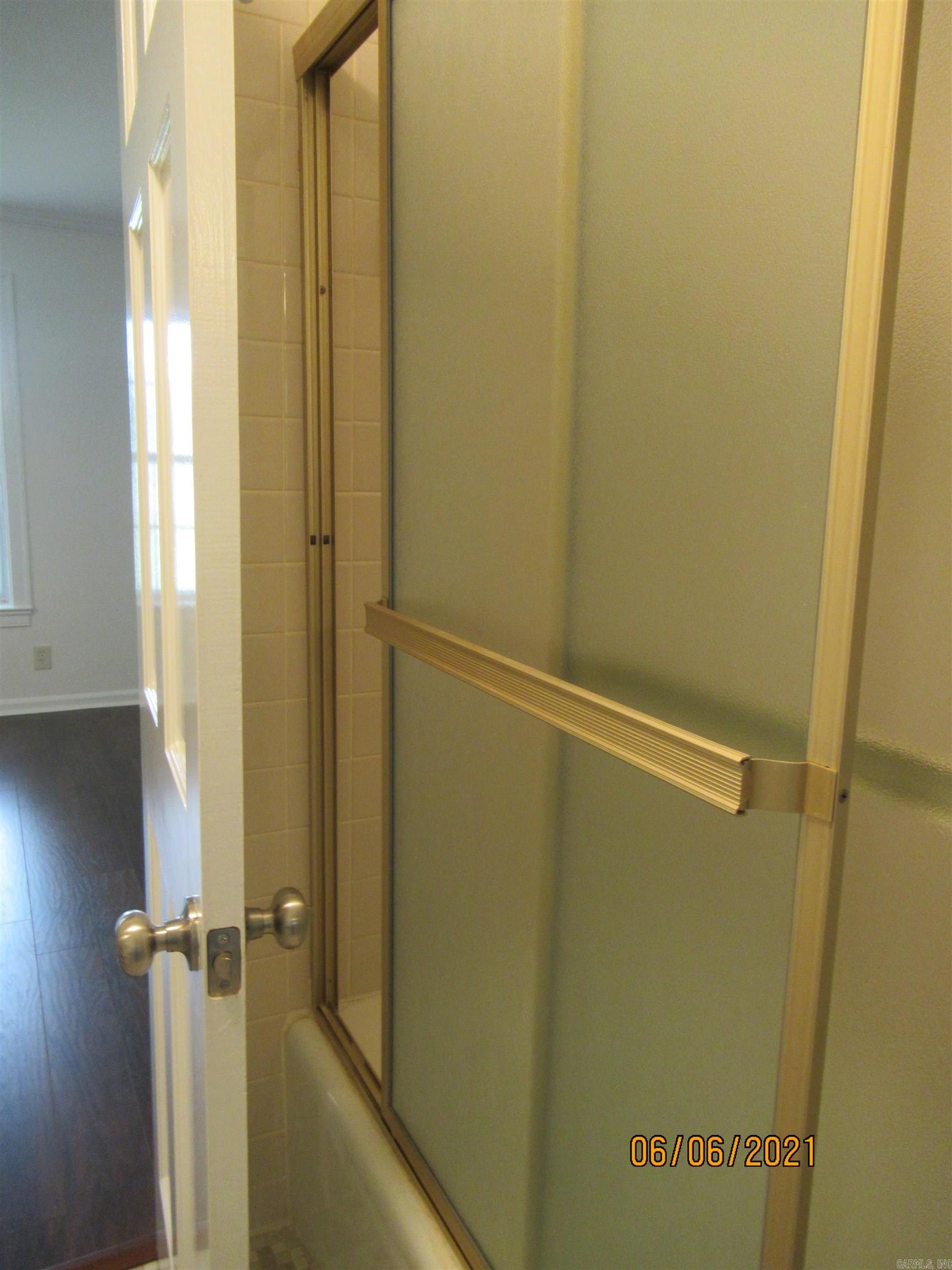 Metes & Bounds - Residential Lease