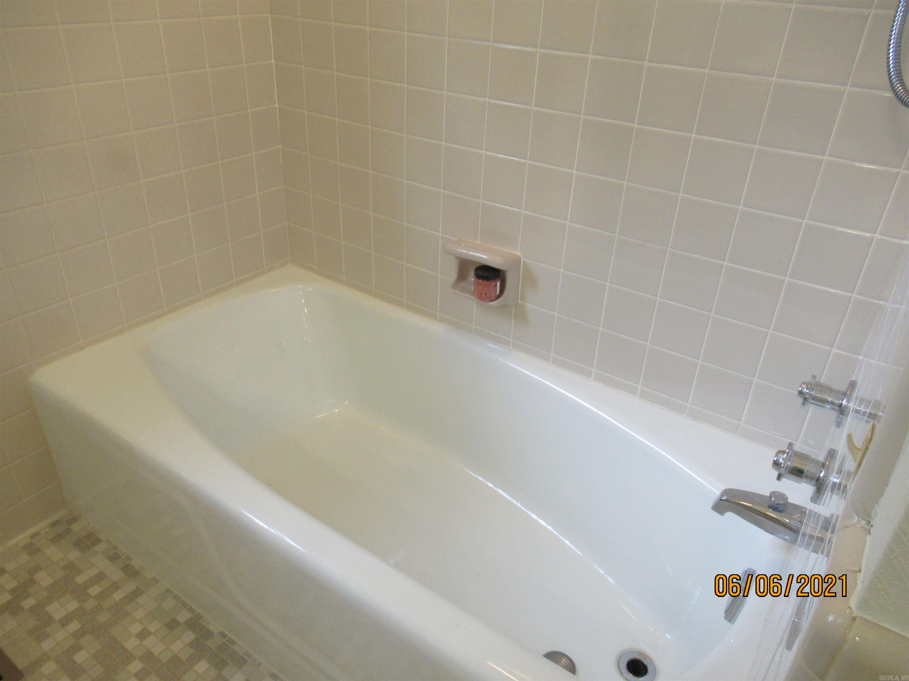 Metes & Bounds - Residential Lease