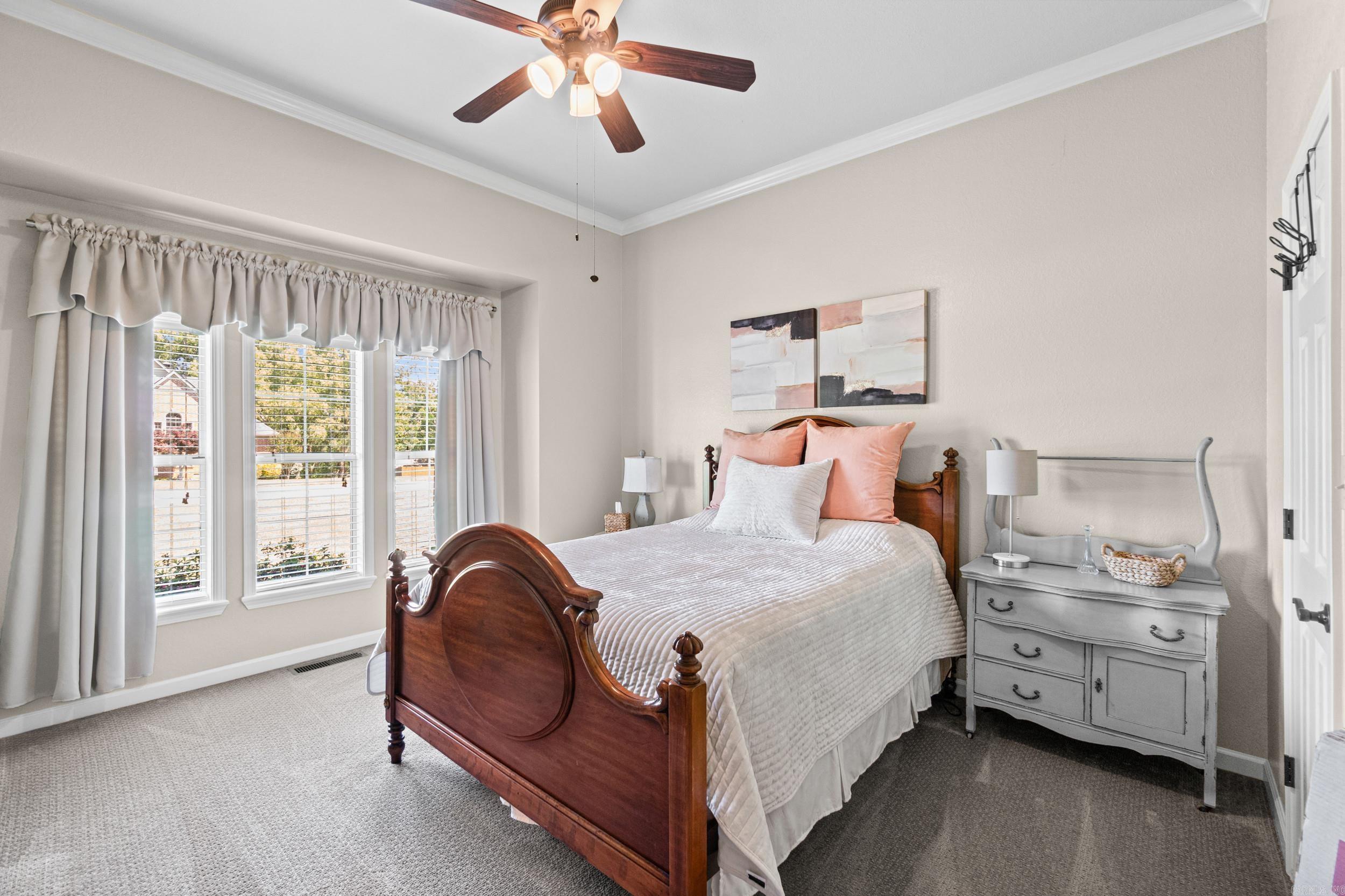 WALKER HEIGHTS ADD - Residential