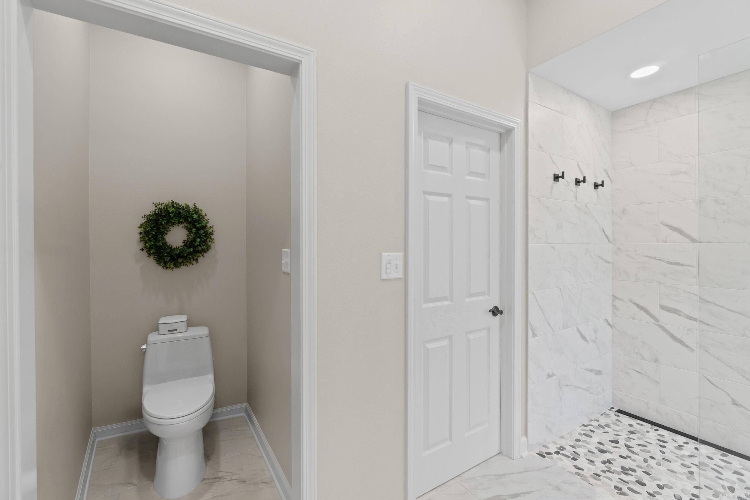 WALKER HEIGHTS ADD - Residential