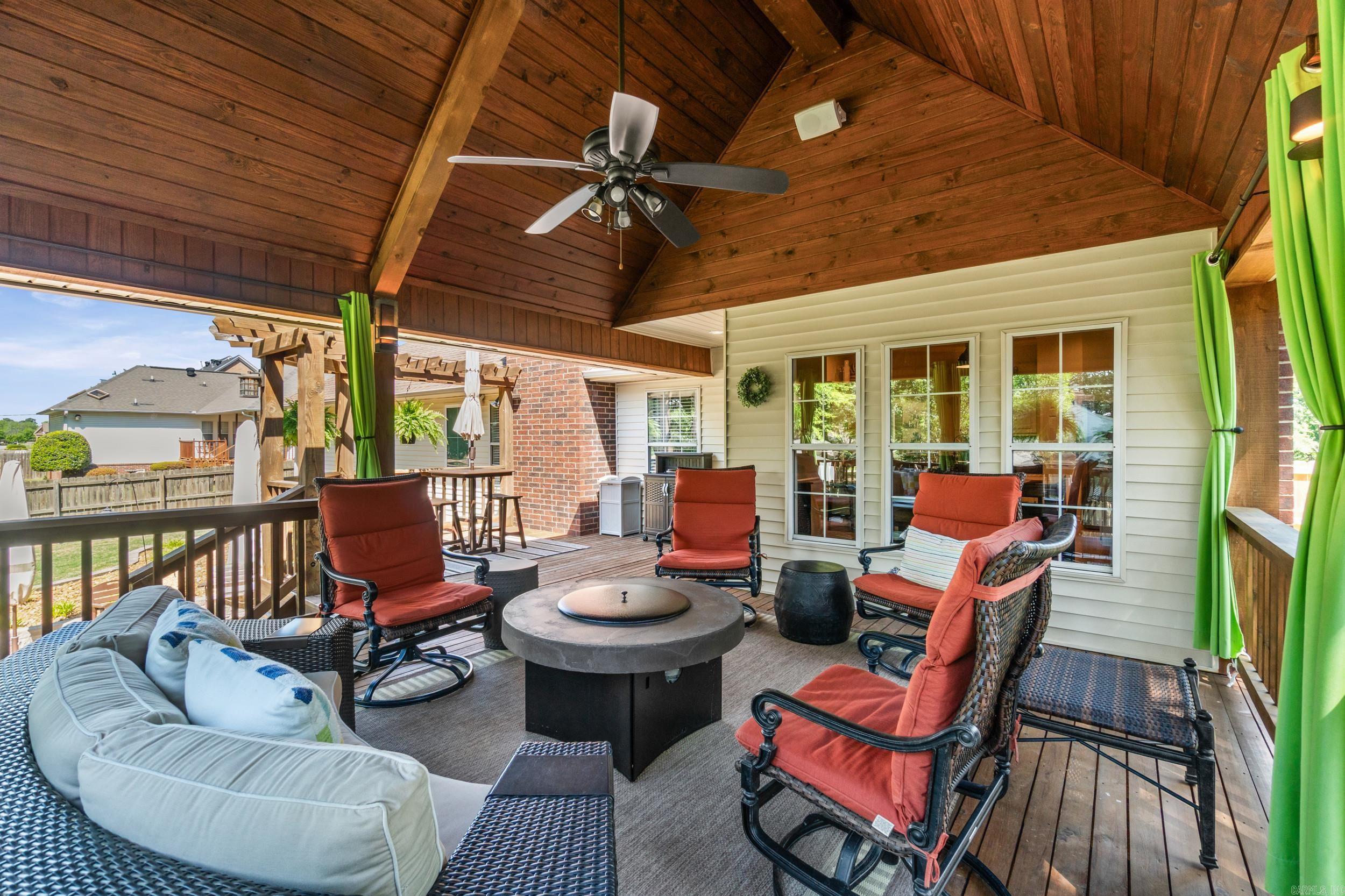 WALKER HEIGHTS ADD - Residential