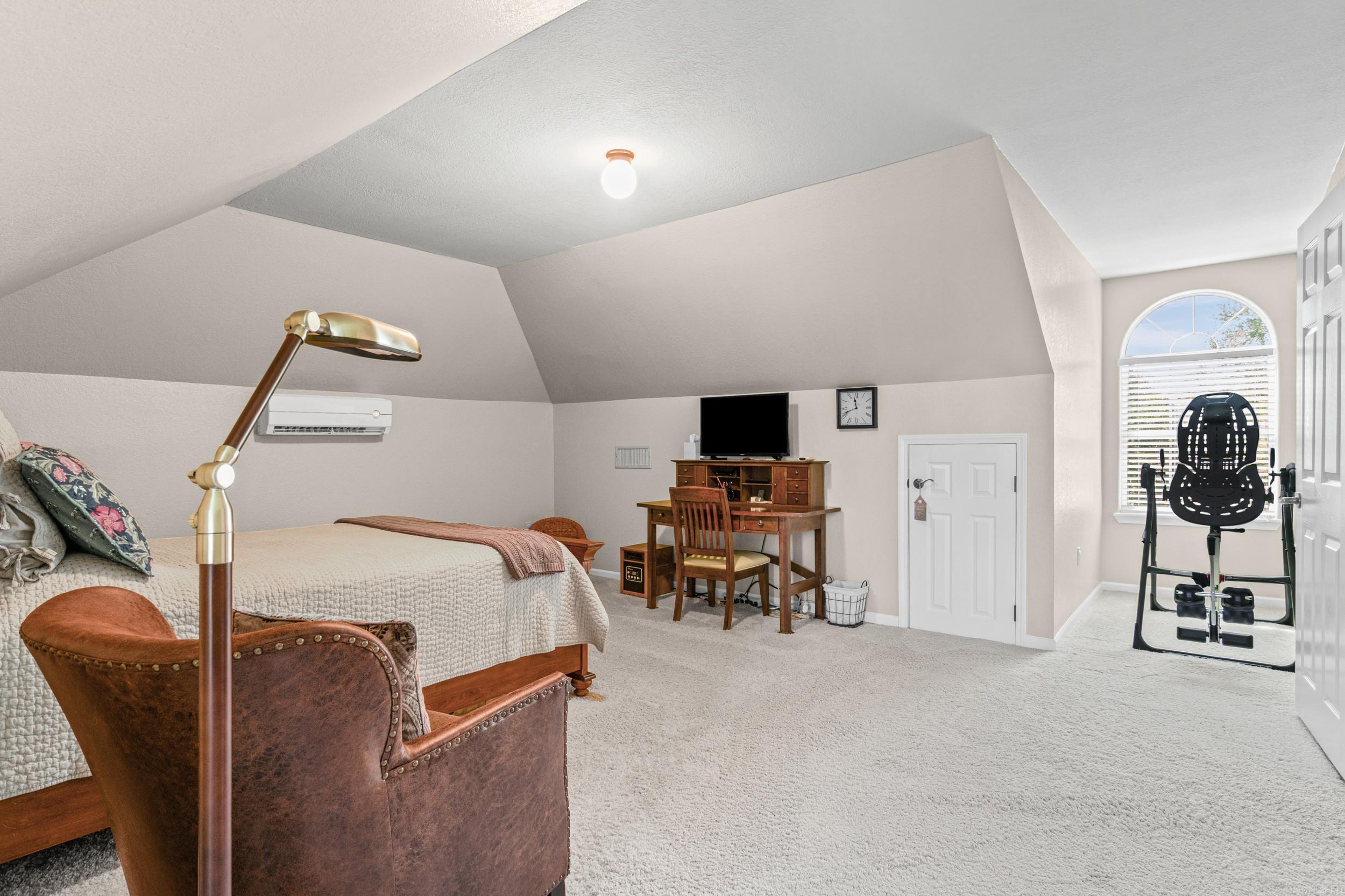 WALKER HEIGHTS ADD - Residential