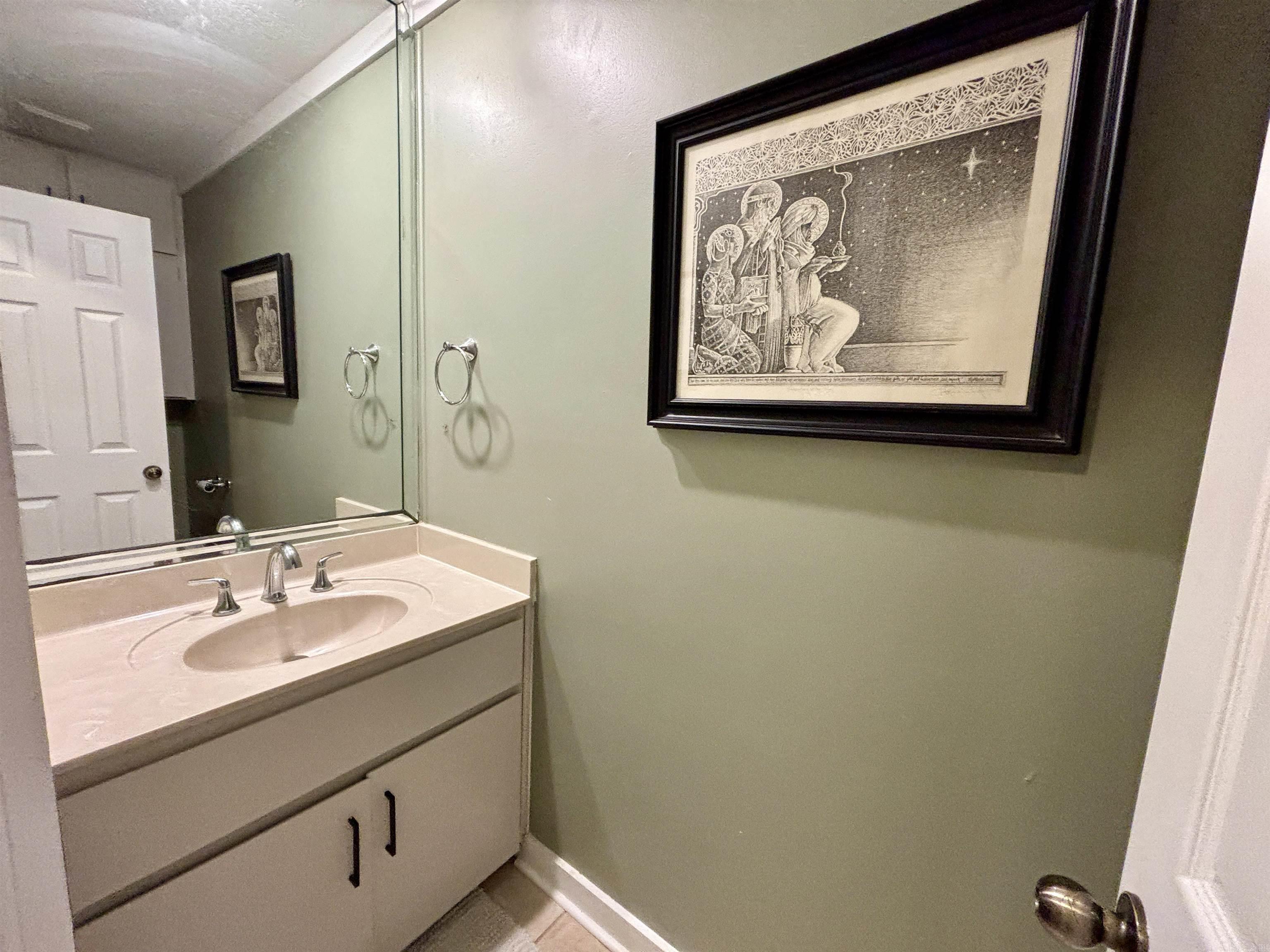 WELLINGTON POINTE - Residential