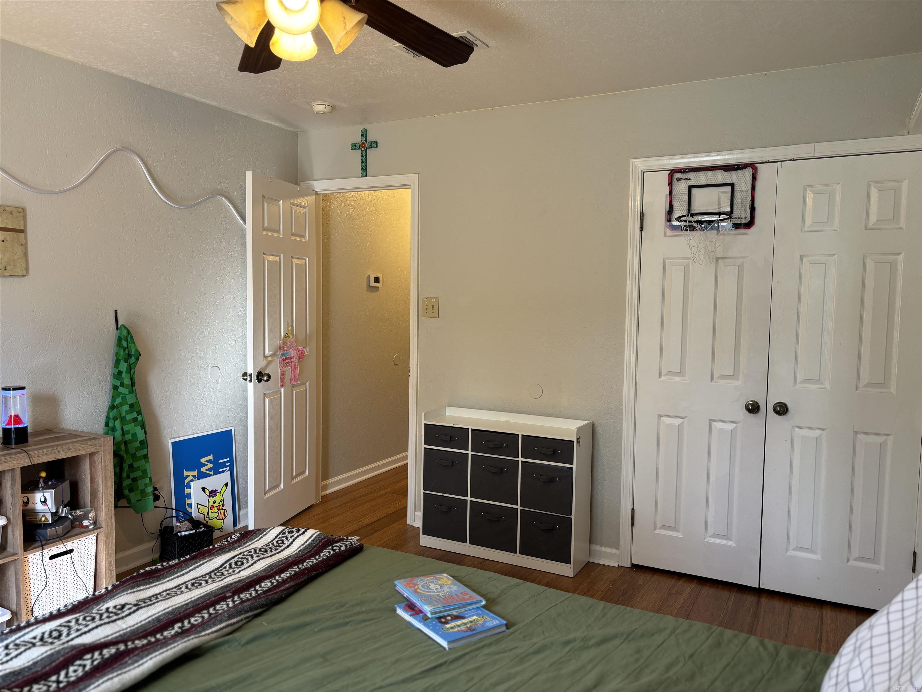 WELLINGTON POINTE - Residential