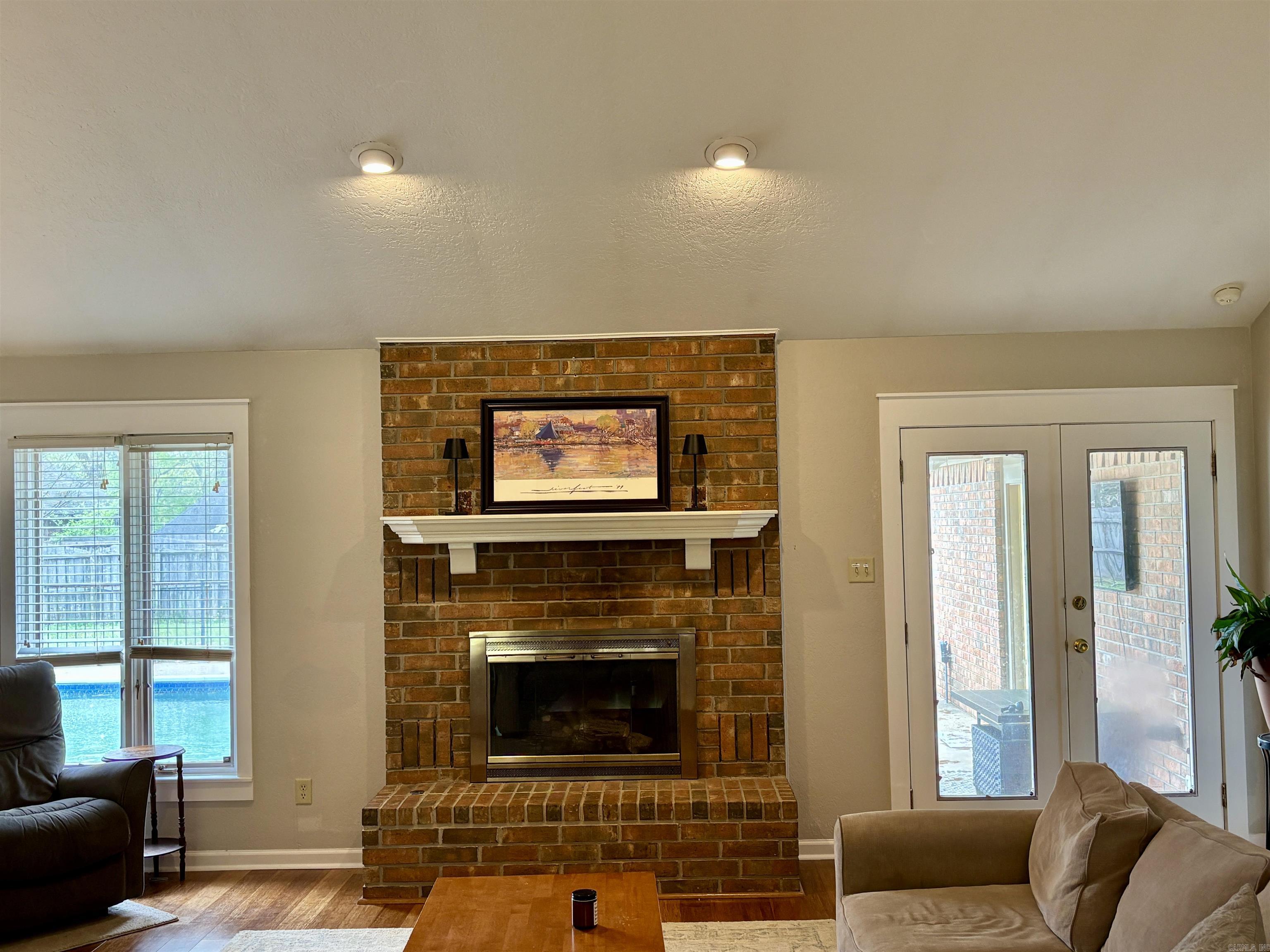 WELLINGTON POINTE - Residential