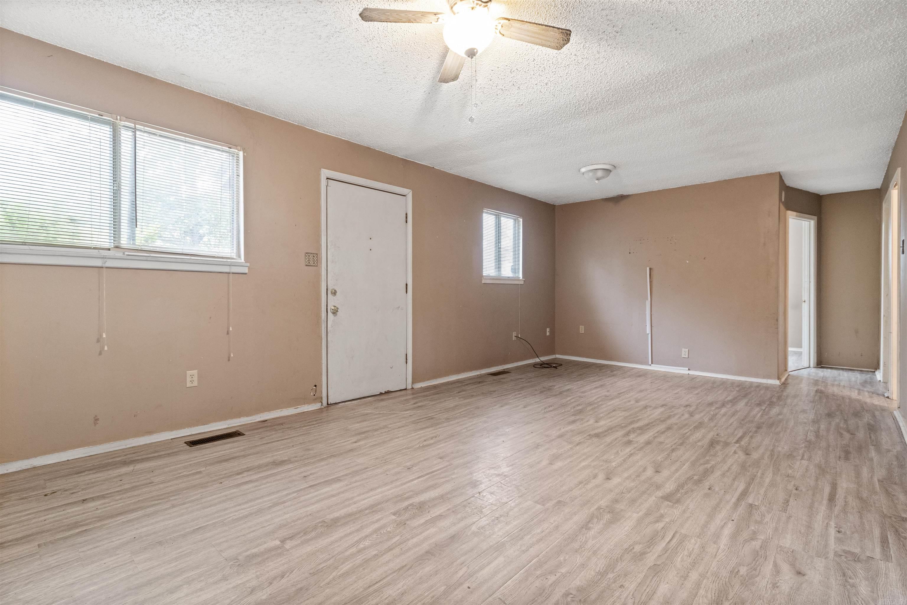 EUCLID PLACE - Residential