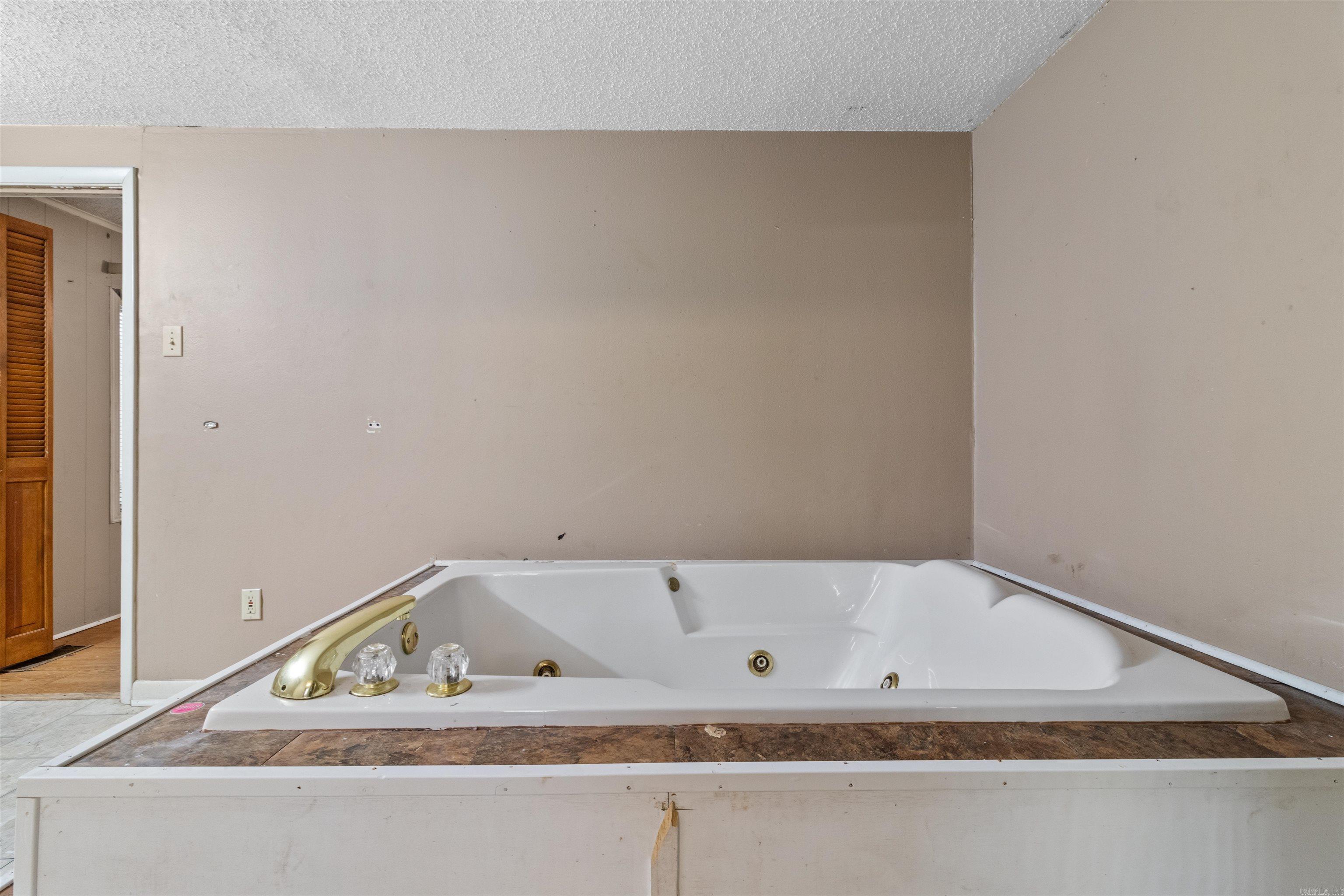 EUCLID PLACE - Residential