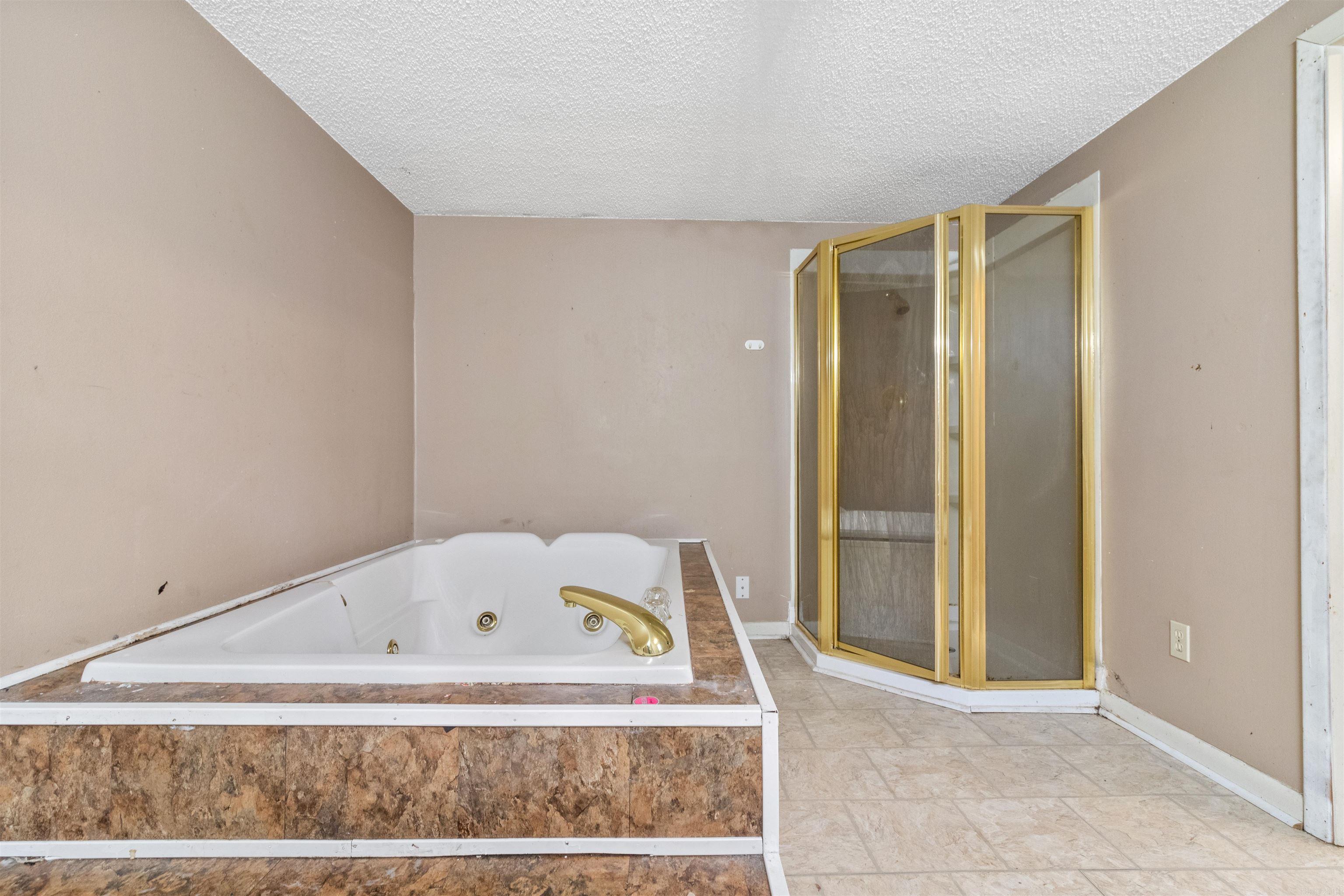 EUCLID PLACE - Residential