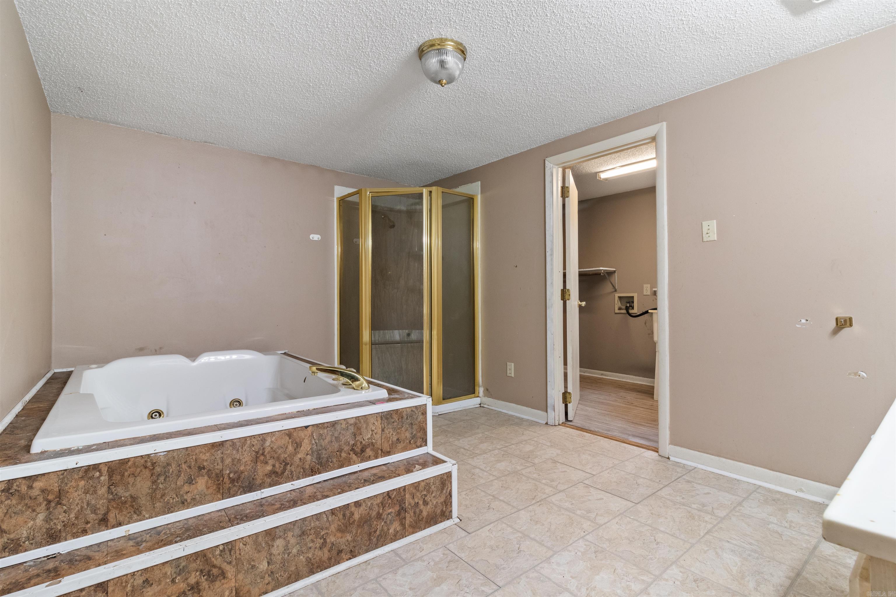 EUCLID PLACE - Residential