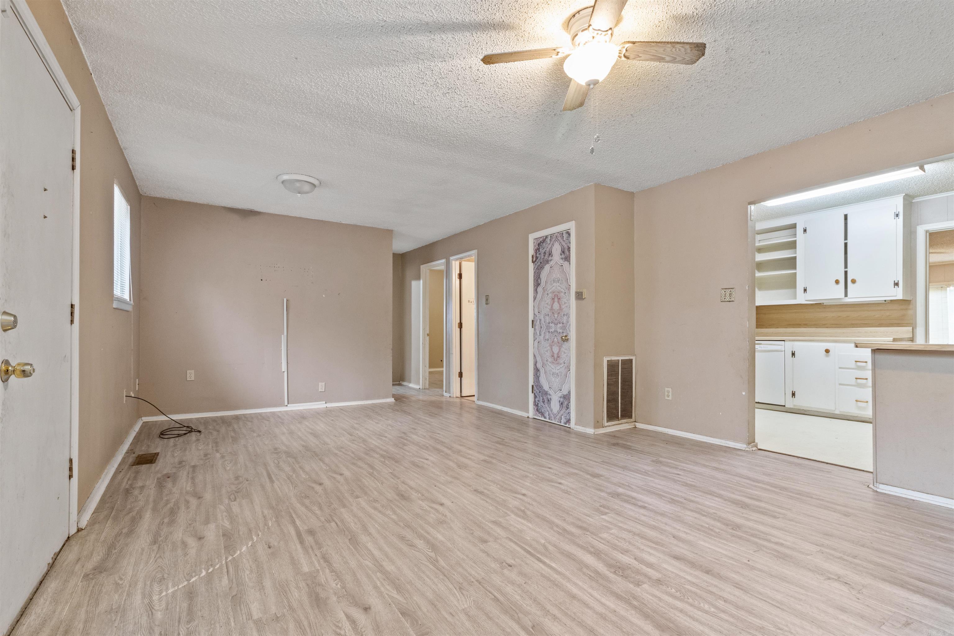 EUCLID PLACE - Residential