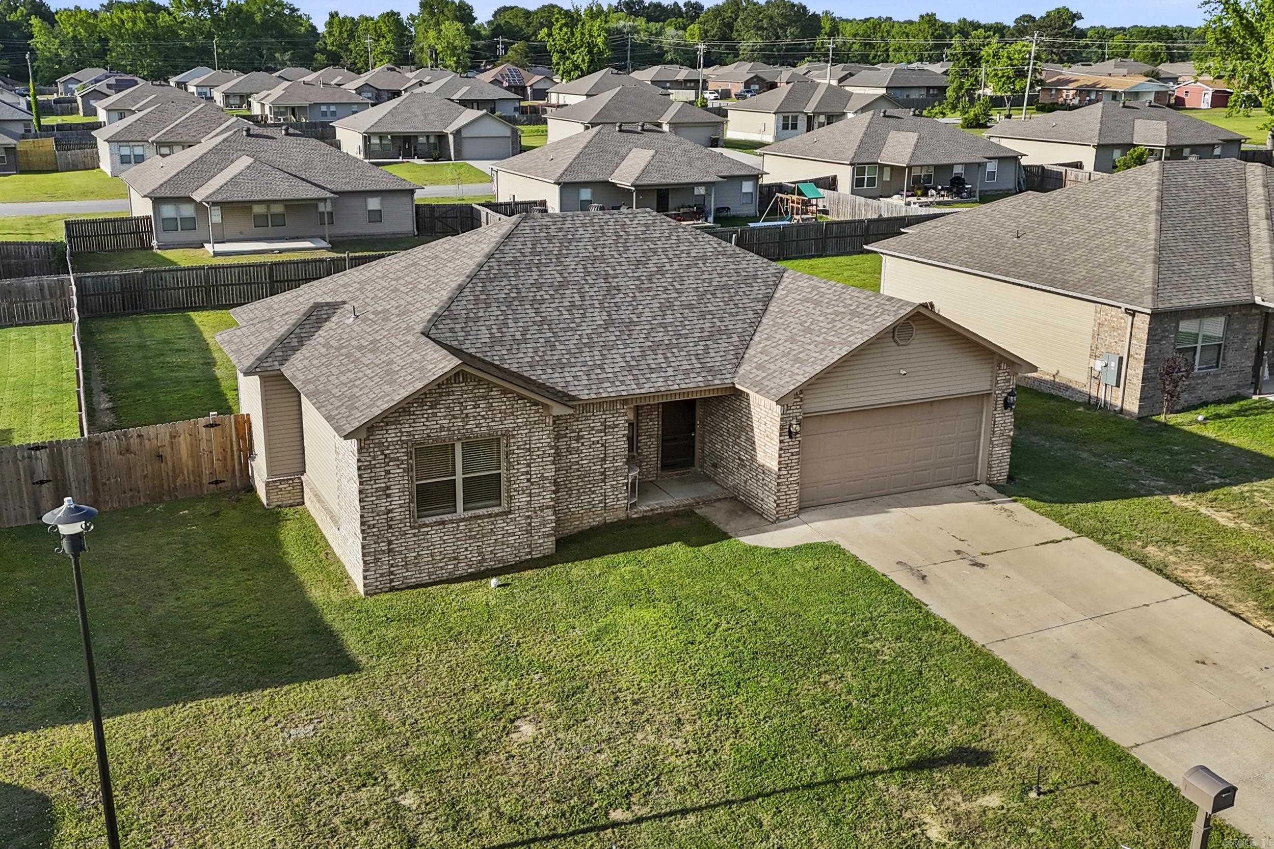 LILLY ANN PLACE - Residential