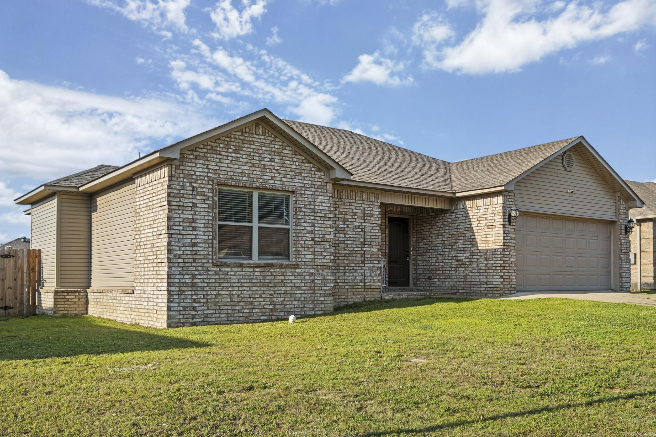 LILLY ANN PLACE - Residential