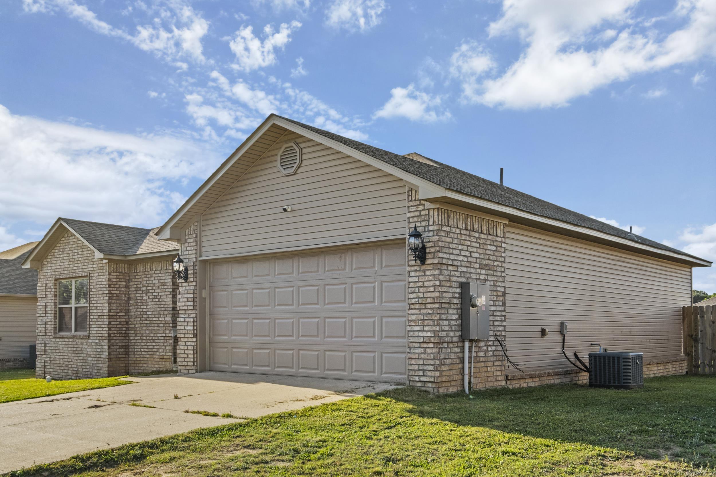 LILLY ANN PLACE - Residential