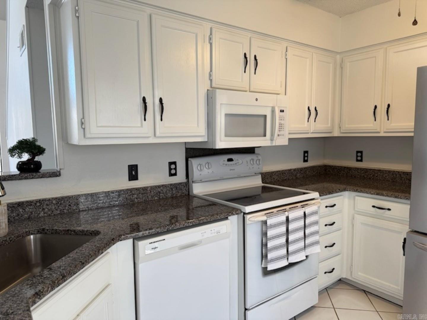 White Oak Village - Residential