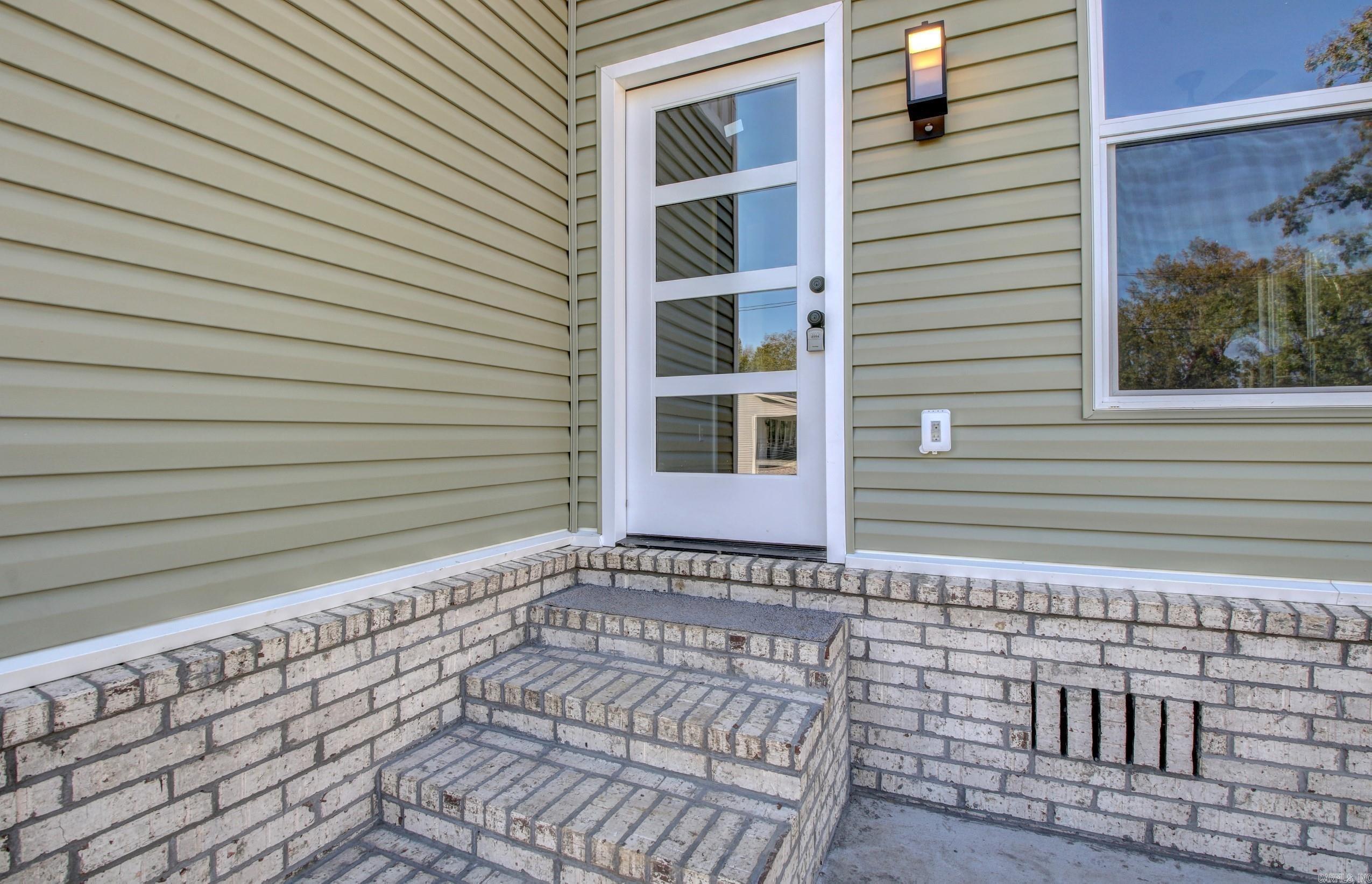 South Highland - Residential Lease