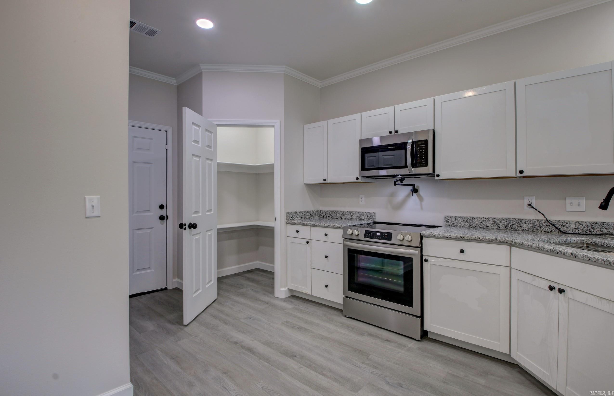 South Highland - Residential Lease