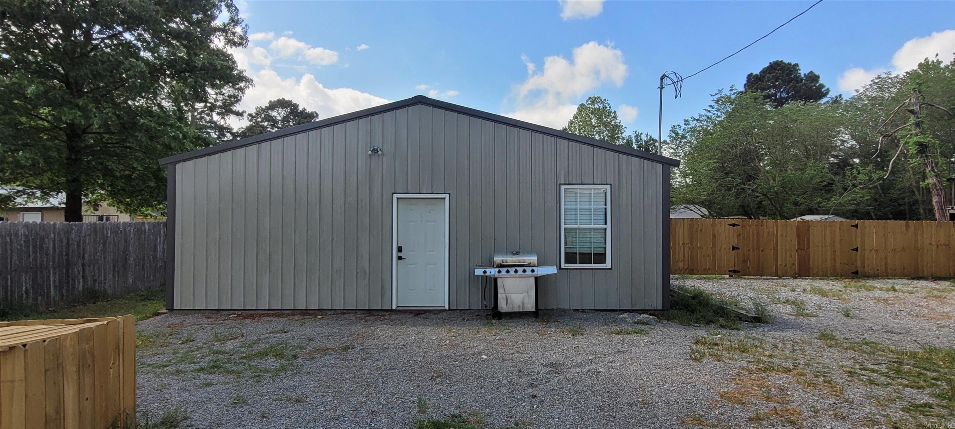 REYNOLDS & LAW SUBDIVISION - Residential