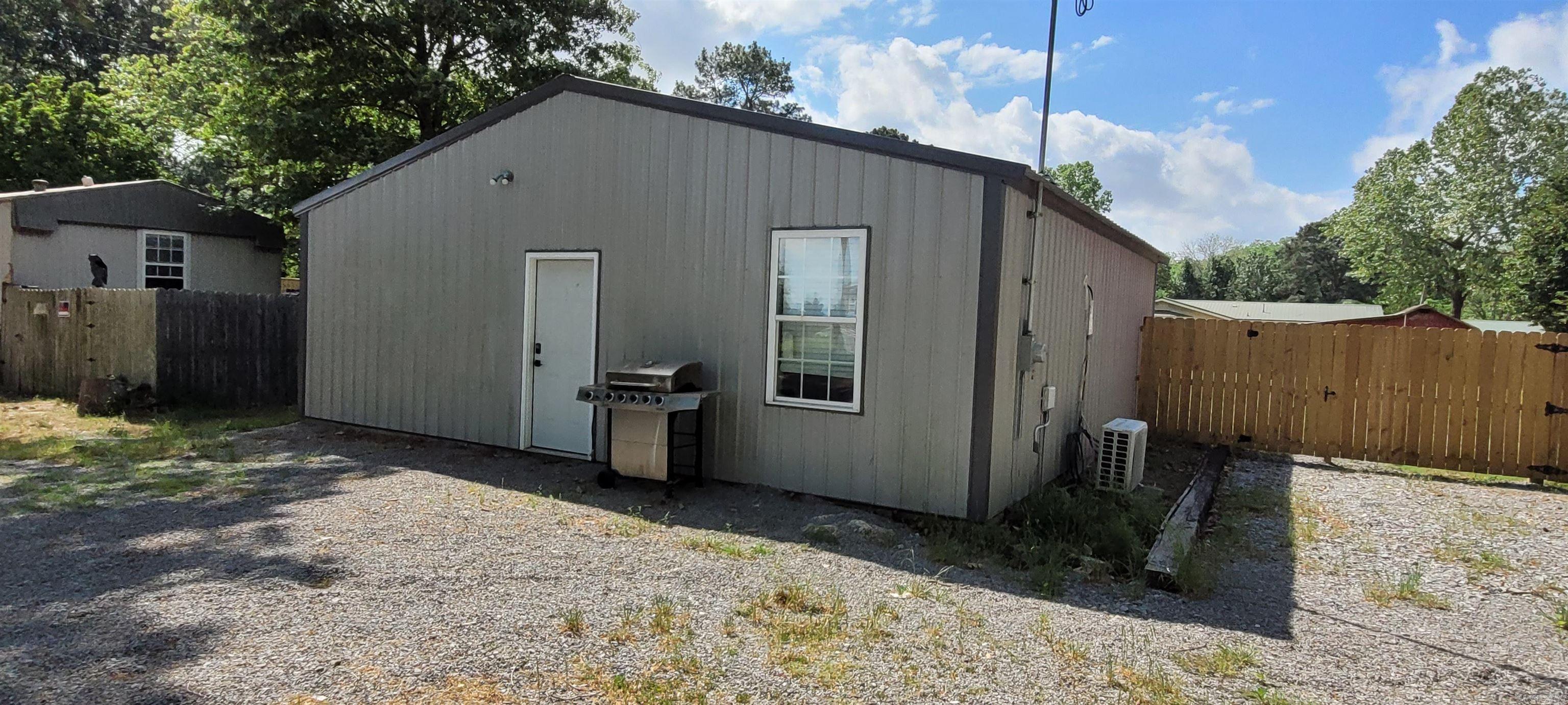 REYNOLDS & LAW SUBDIVISION - Residential