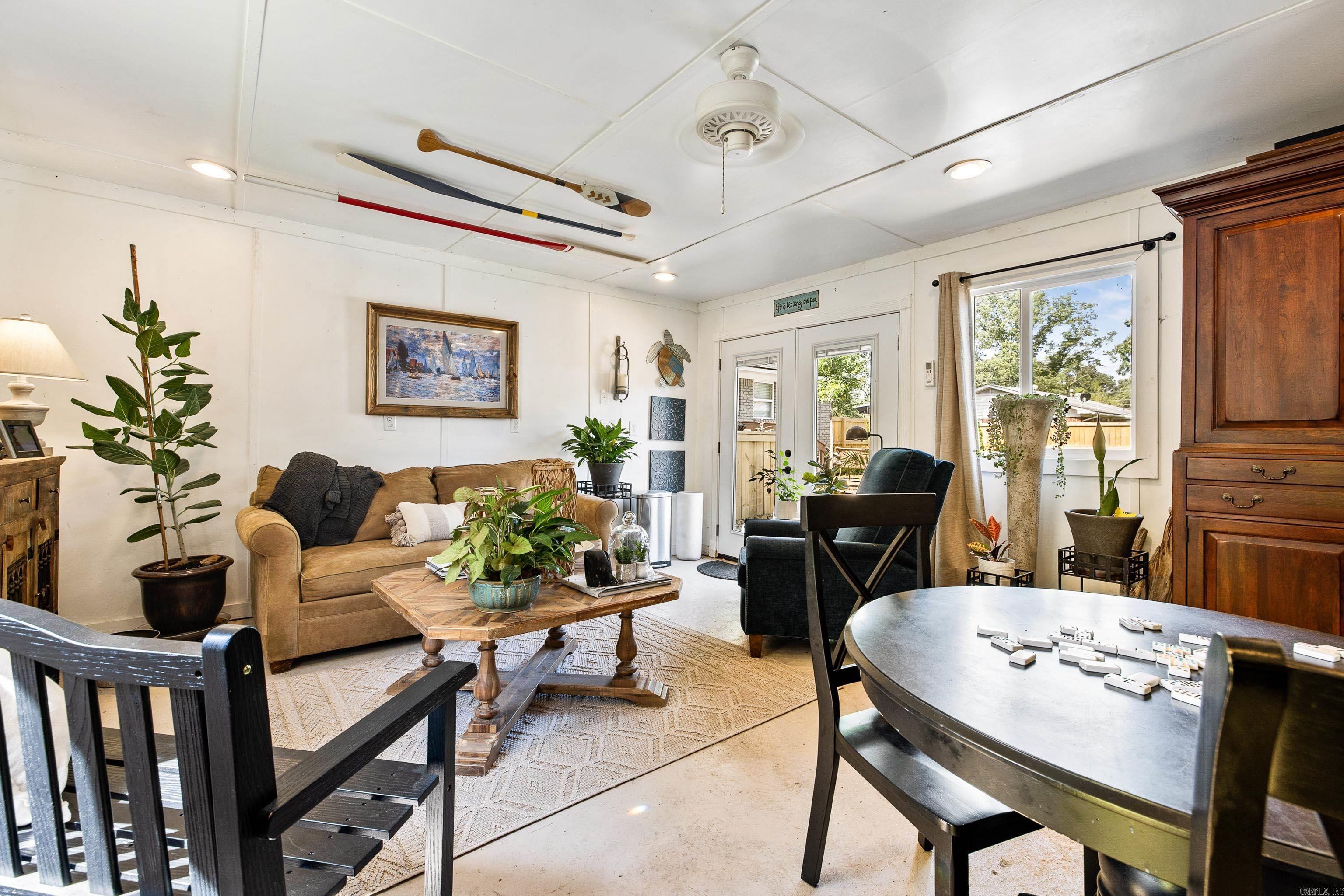 KETCHUM & MELTON - Residential