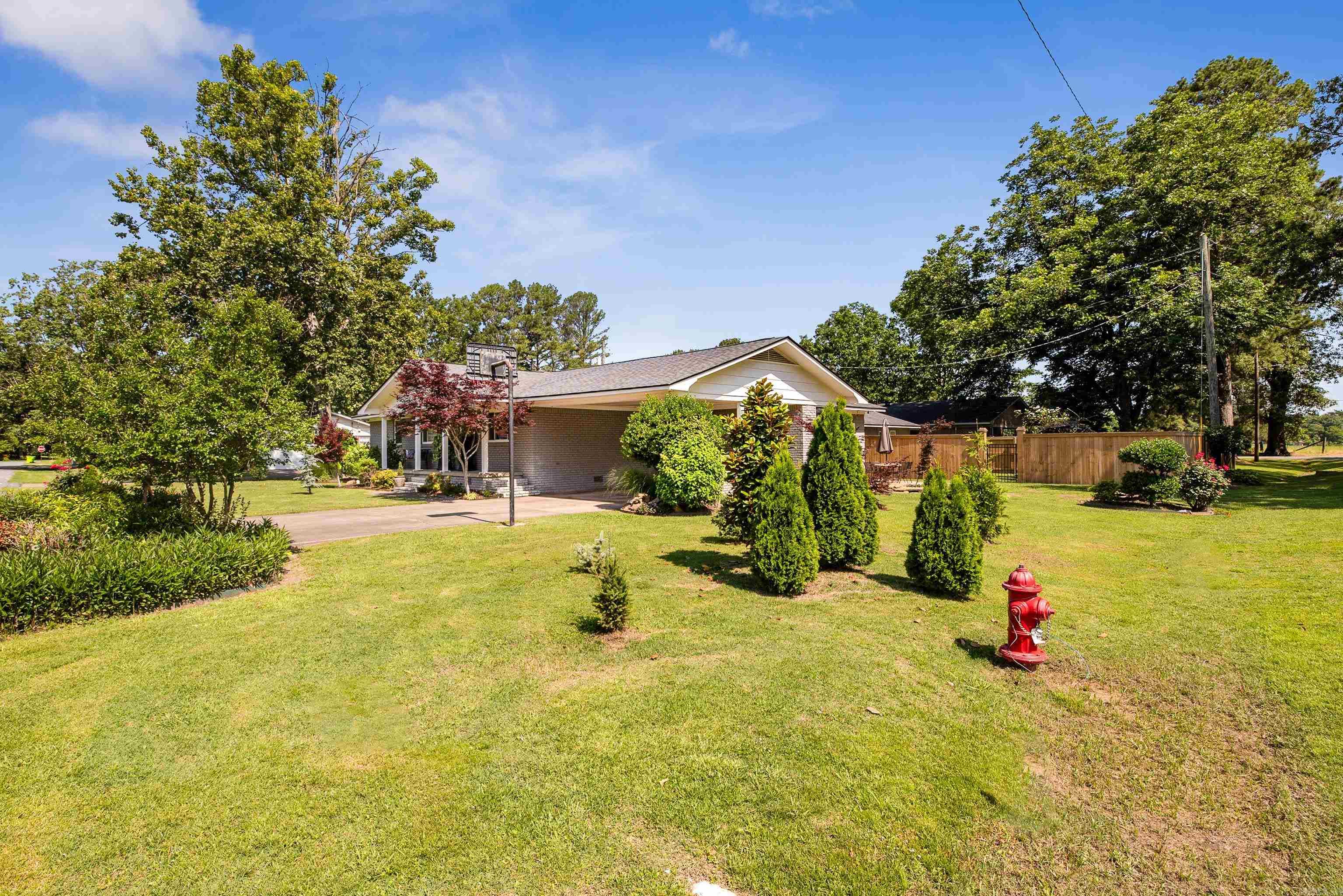 KETCHUM & MELTON - Residential